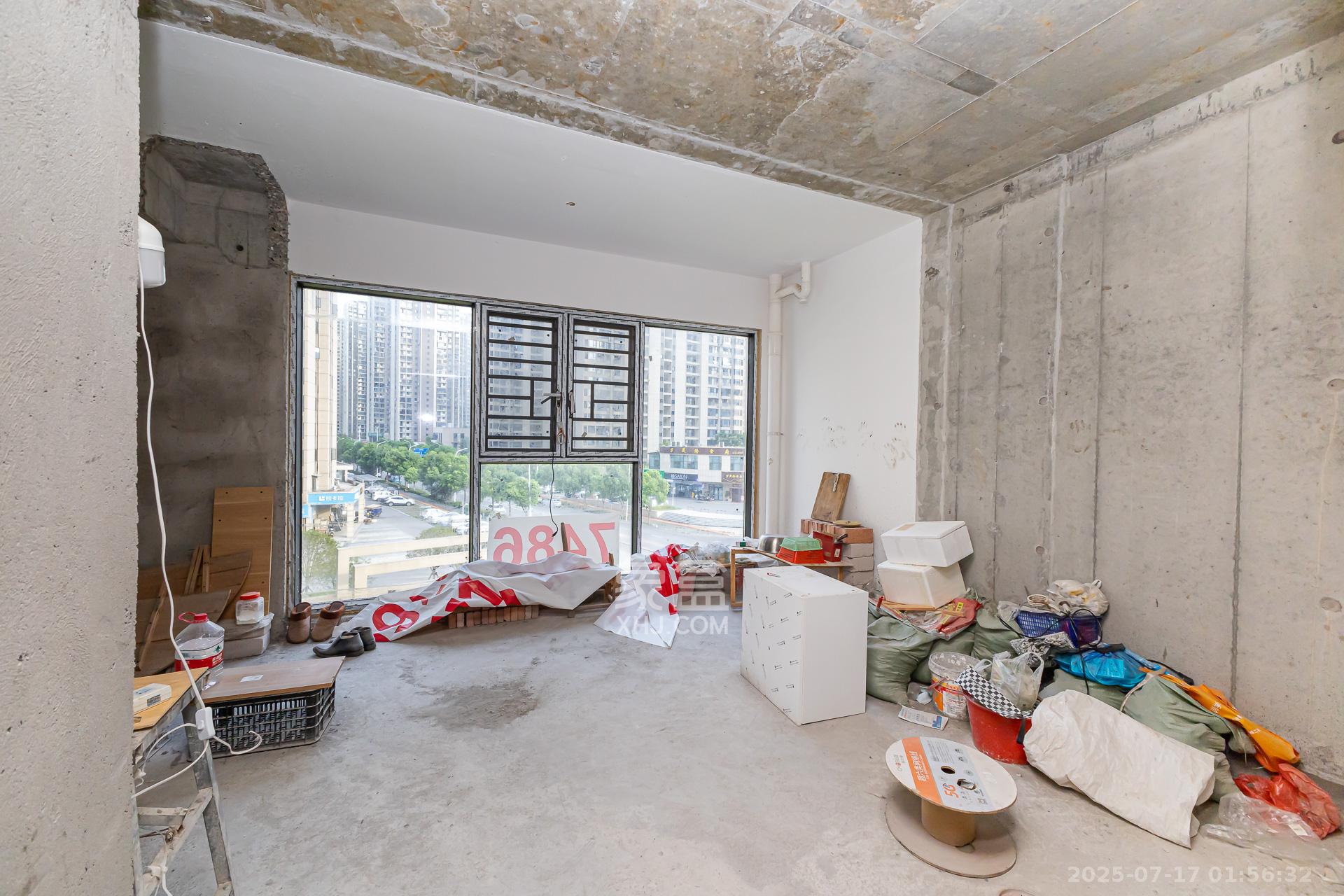 润和湘江天地AB区  4室2厅2卫    149.5万卧室