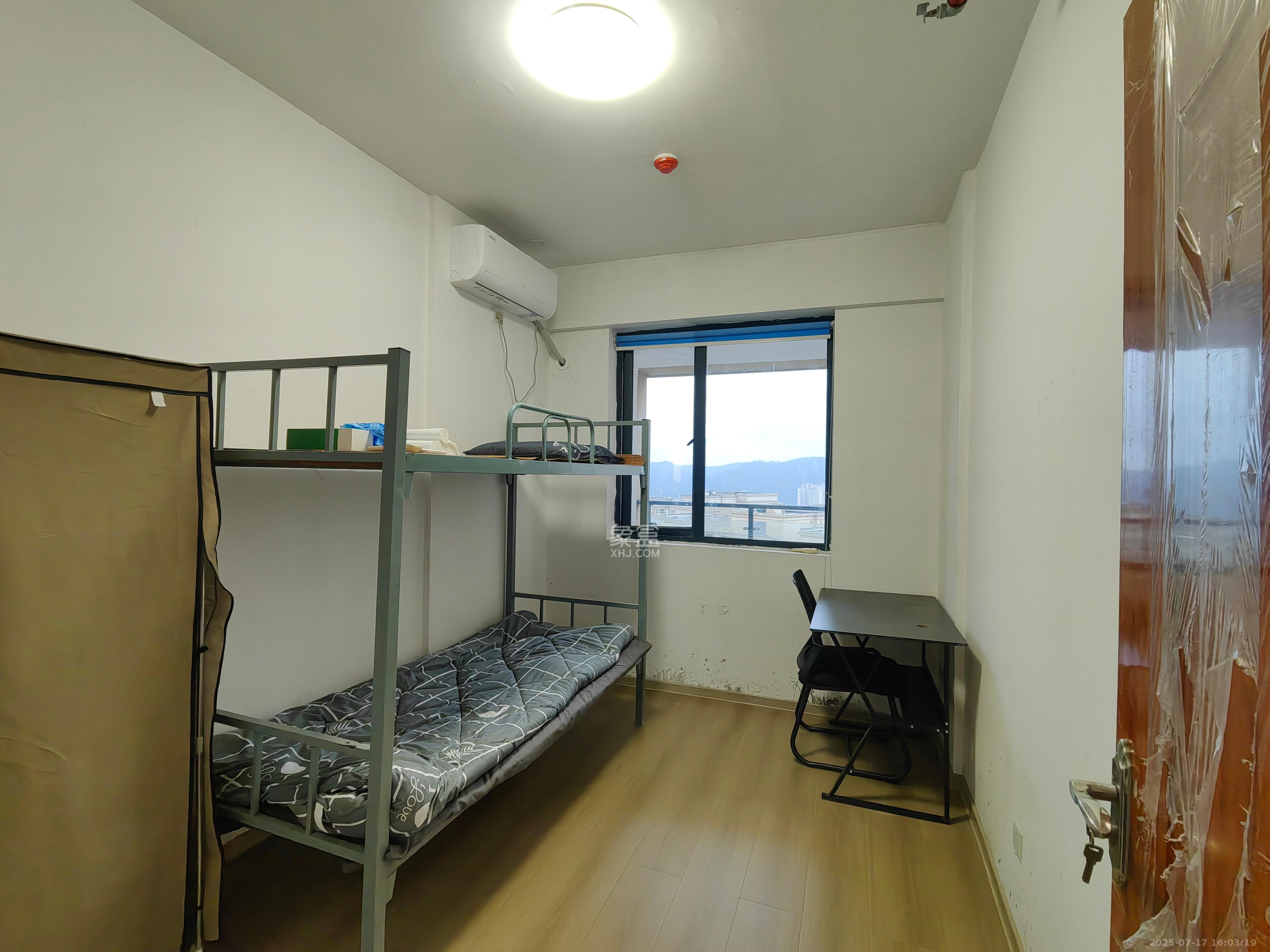 中建梅溪湖中心  4室2厅2卫   3000.00元/月室内图