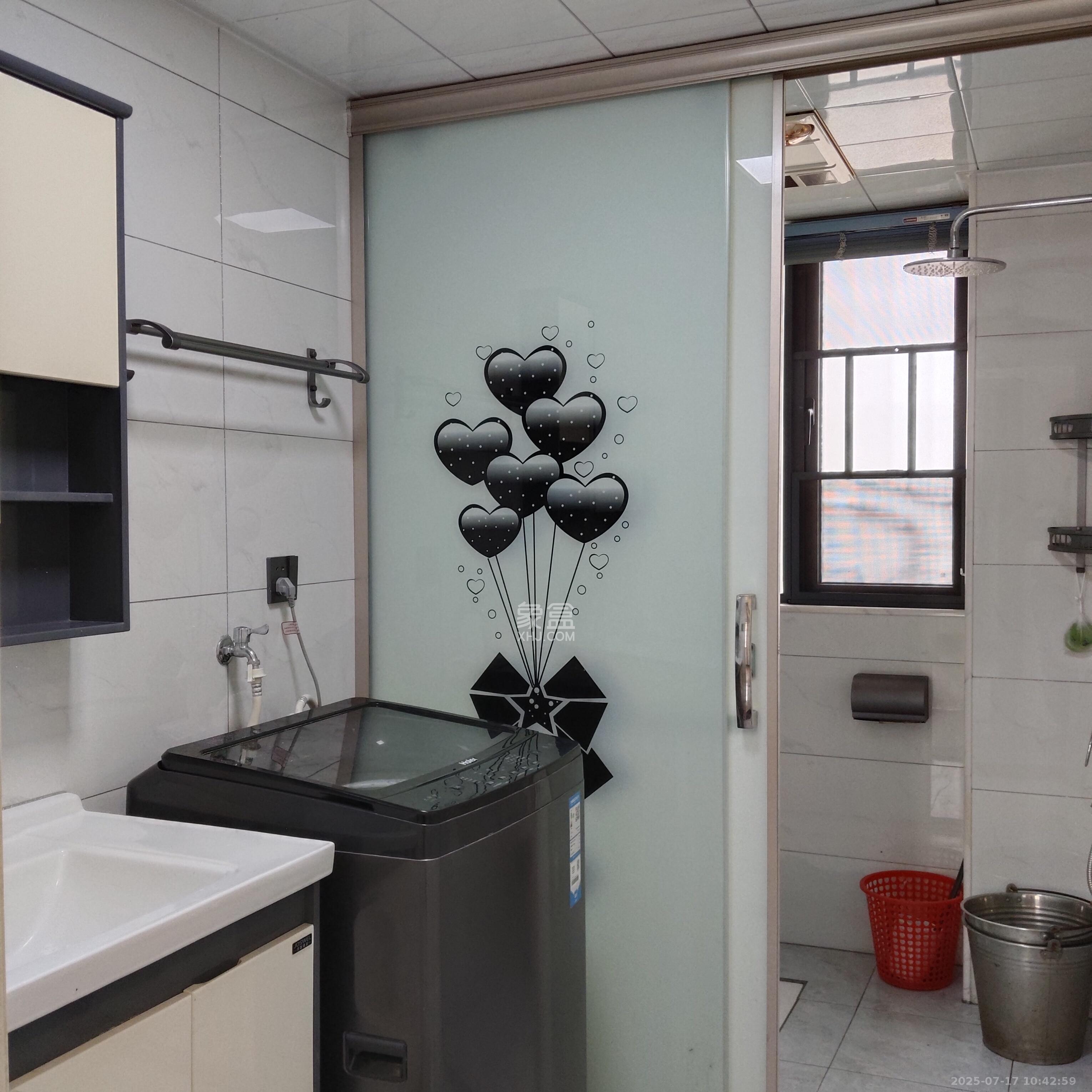 真人桥家园一期 3室2厅2卫 2400.0元/月 真人桥家园一期 3室2厅2卫 2400.0元/月室内图