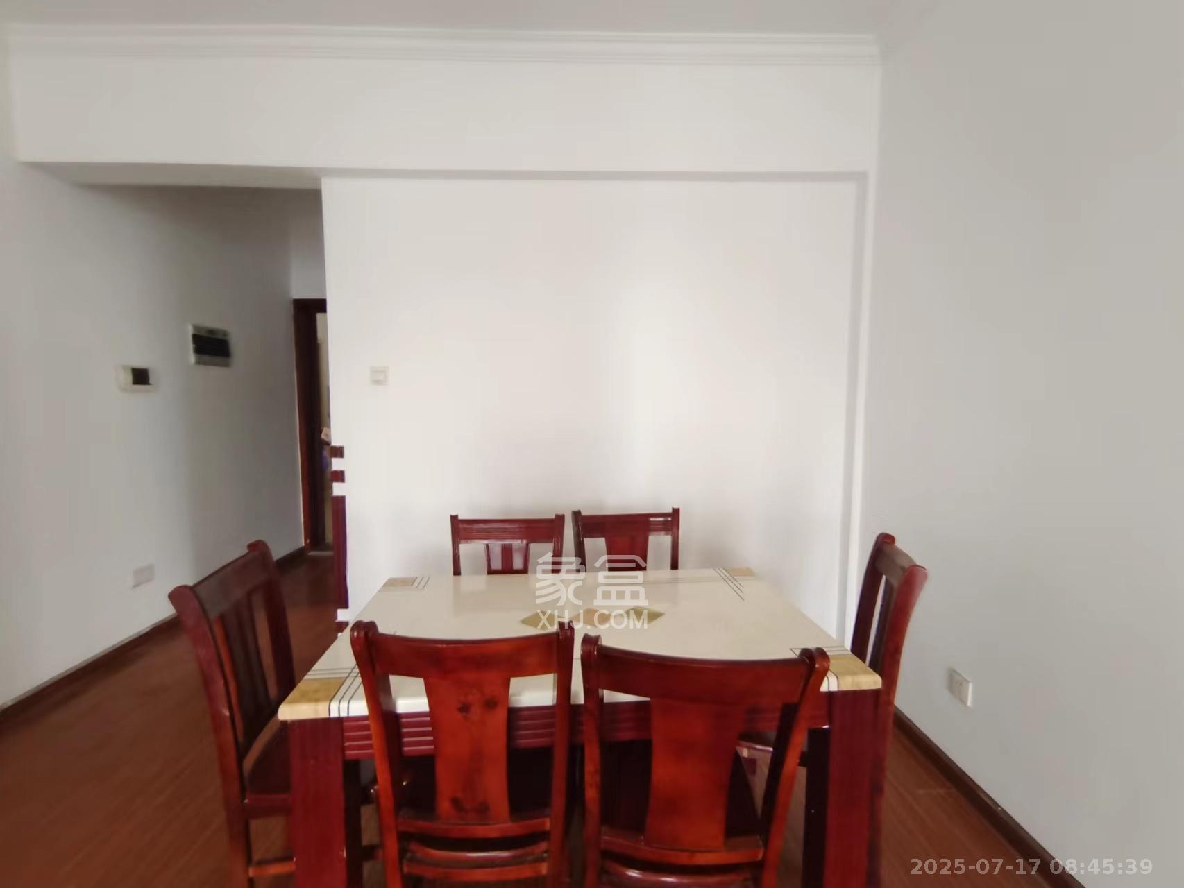 莱茵城 2室2厅1卫 2000.0元/月 莱茵城 2室2厅1卫 2000.0元/月室内图