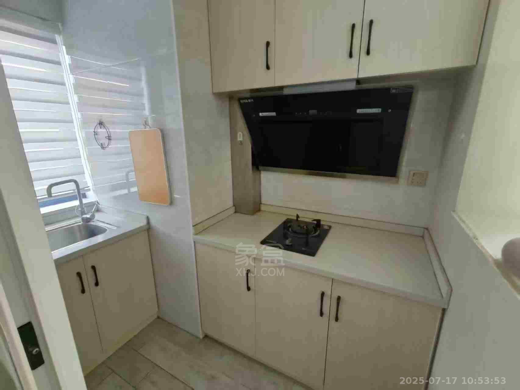 中建御山和苑  1室1厅1卫   1200.00元/月室内图