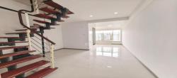 金色loft（鑫秋大厦）  2室2厅2卫   1400.00元/月