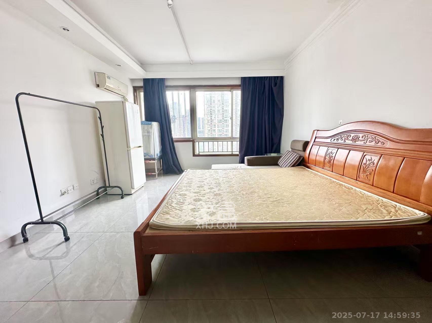 四季美景一、二期 1室1厅1卫 900.0元/月 四季美景一、二期 1室1厅1卫 900.0元/月室内图