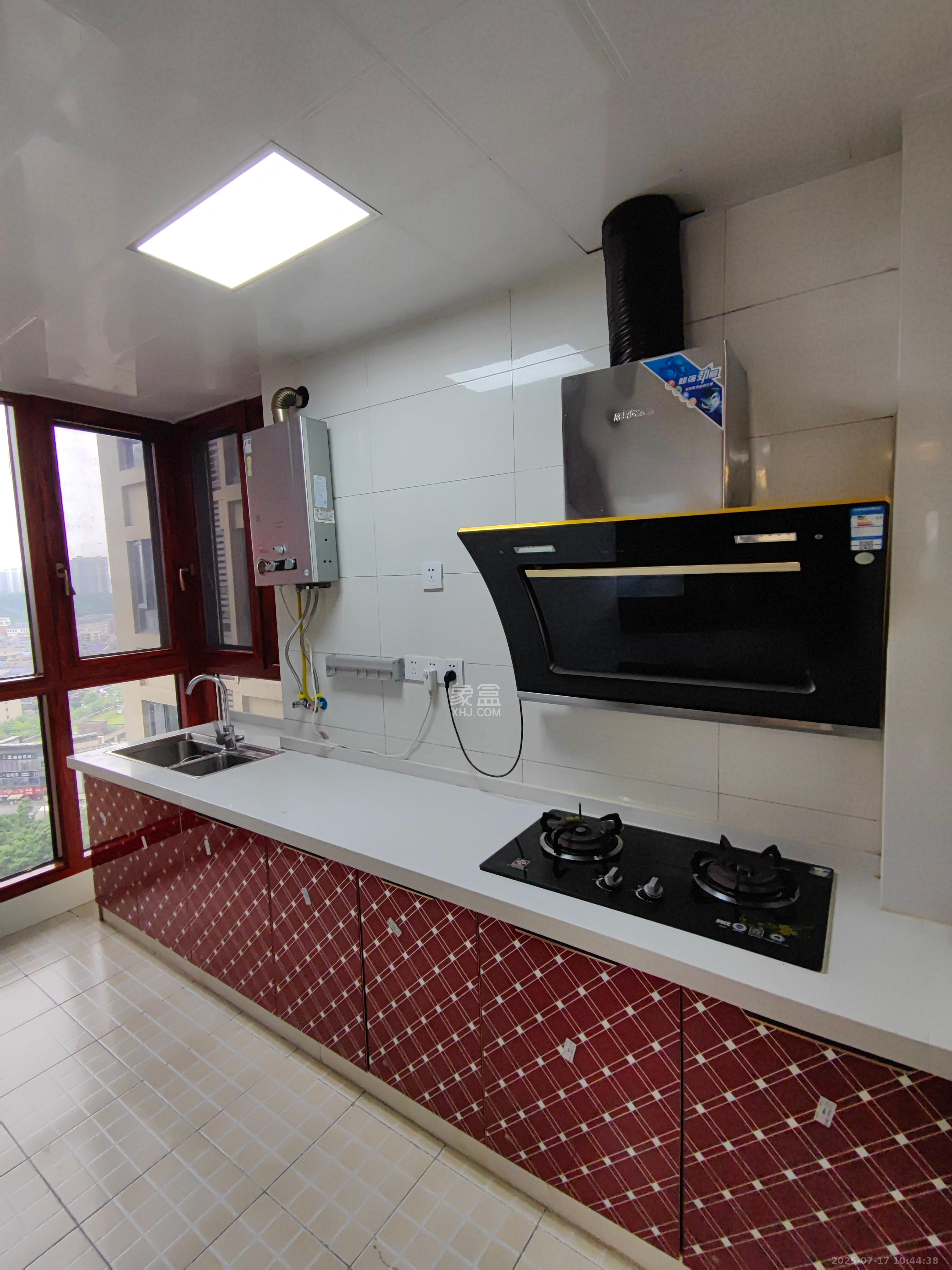 中建梅溪湖中心 3室2厅1卫 2800.0元/月 中建梅溪湖中心 3室2厅1卫 2800.0元/月室内图