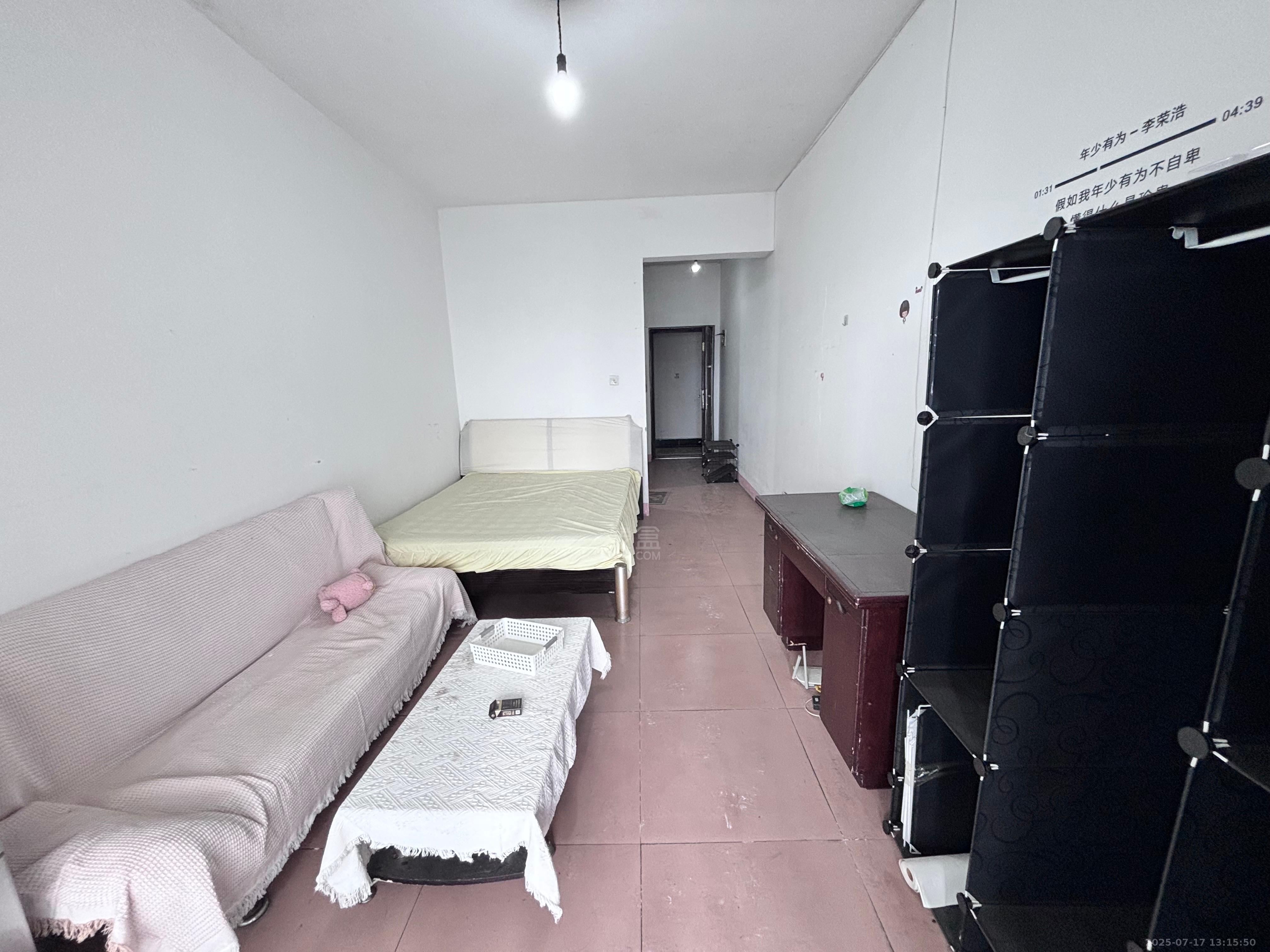 金色地标 1室1厅1卫 800.0元/月 金色地标 1室1厅1卫 800.0元/月室内图