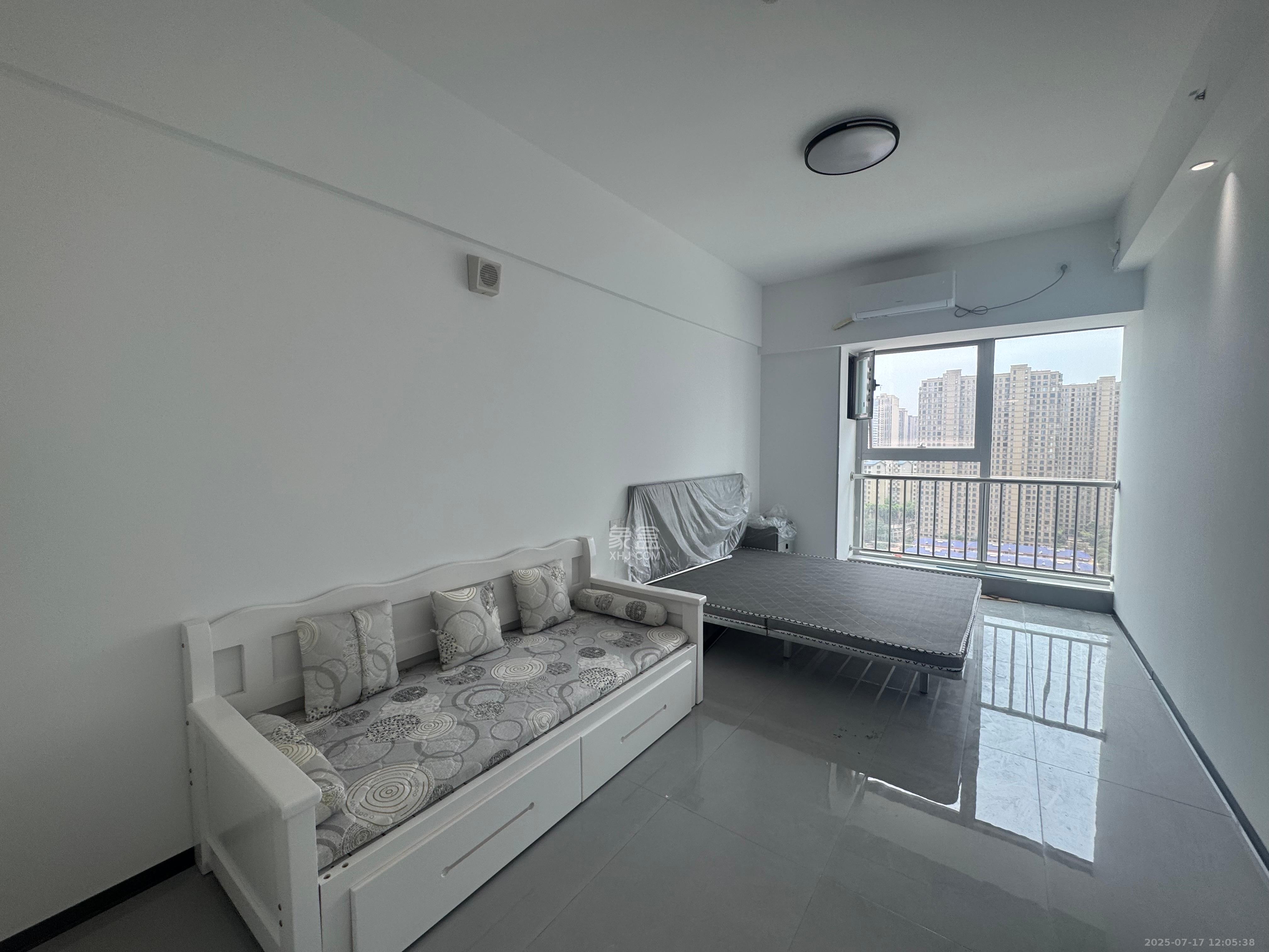 恒大誉府(融誉商业中心) 1室1厅1卫 1600.0元/月 恒大誉府(融誉商业中心) 1室1厅1卫 1600.0元/月室内图