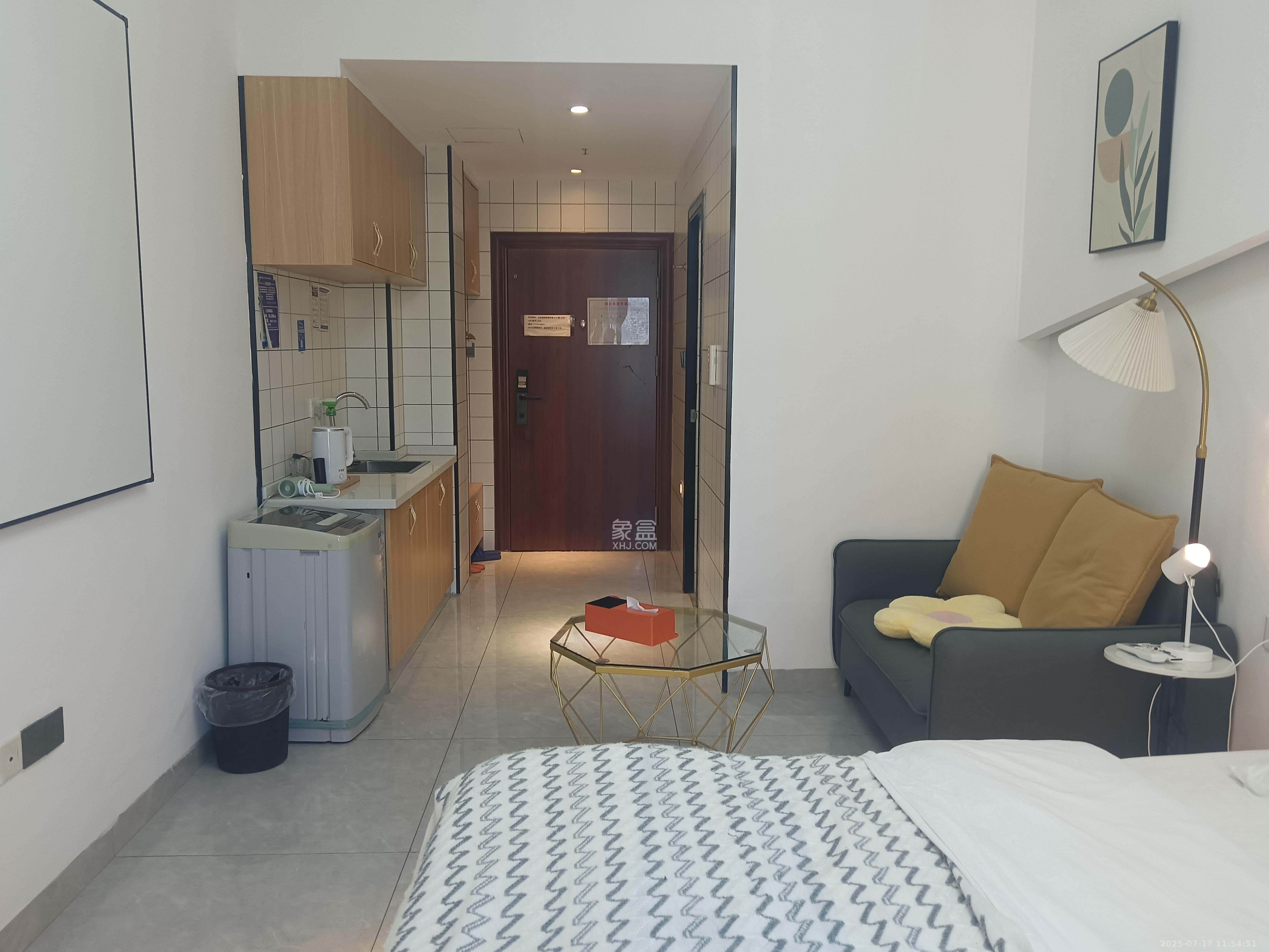 长沙高铁吾悦广场 1室1厅1卫 1500.0元/月 长沙高铁吾悦广场 1室1厅1卫 1500.0元/月室内图