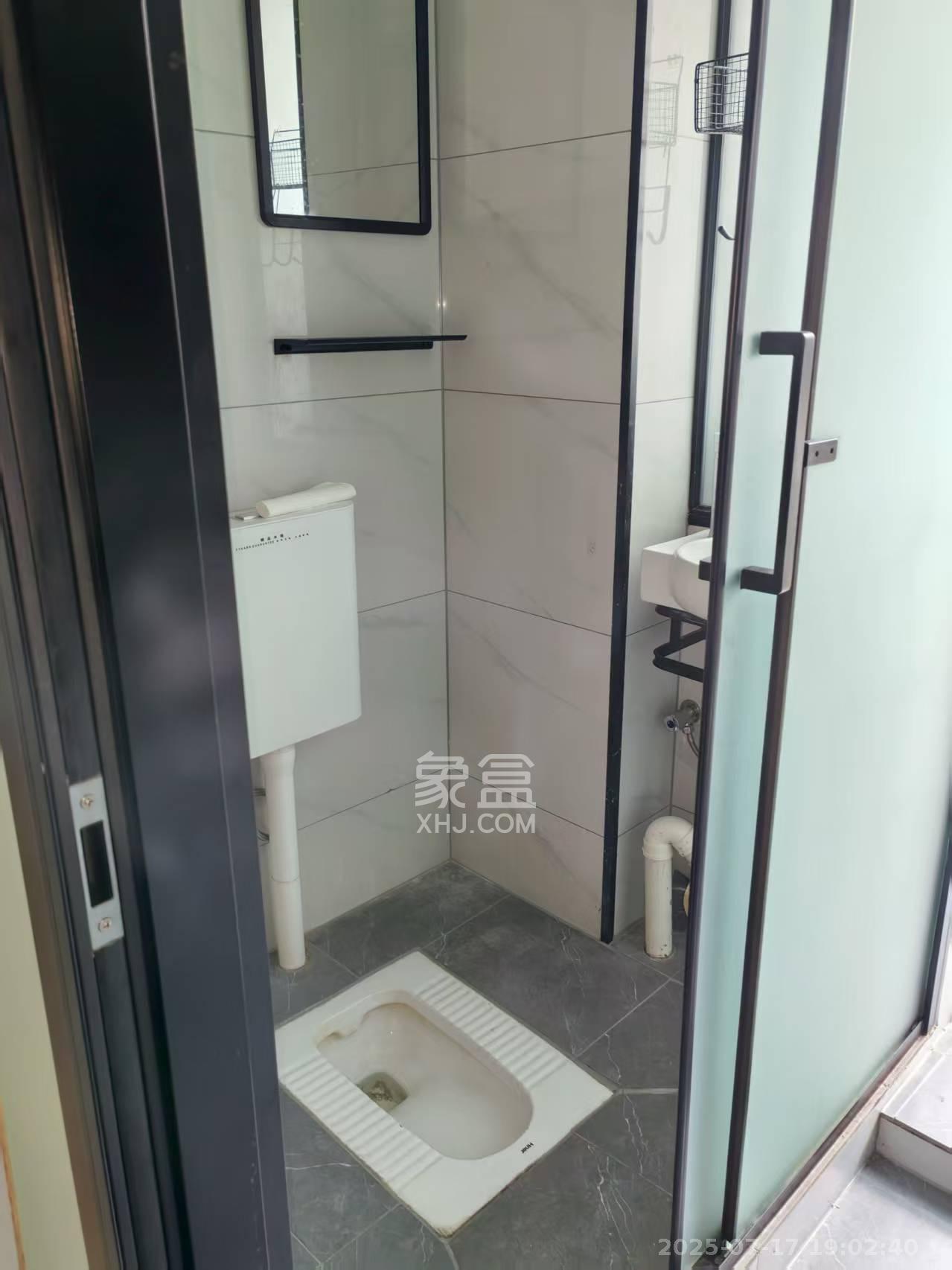 望龙小区  1室0厅1卫   850.00元/月室内图