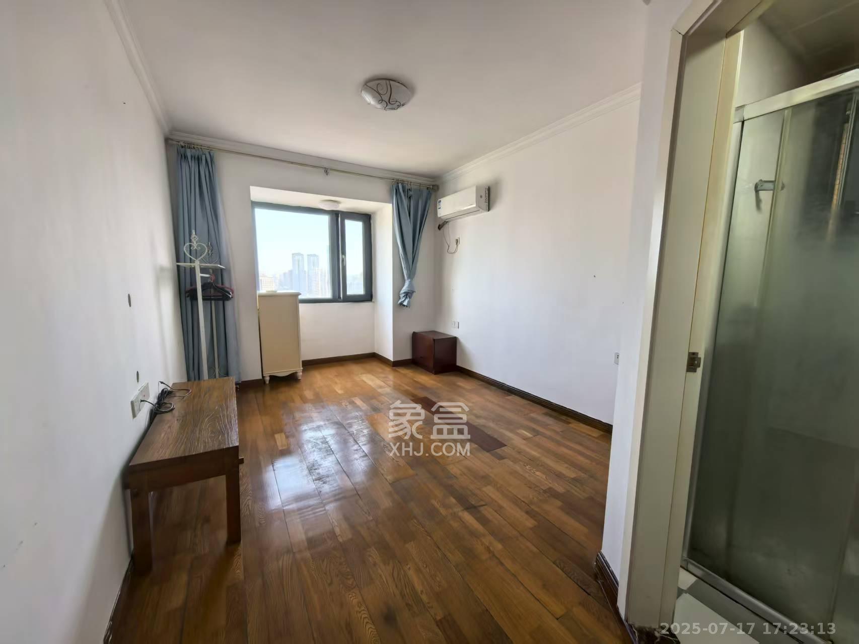 长城宾馆宿舍 3室2厅2卫 3600.0元/月 长城宾馆宿舍 3室2厅2卫 3600.0元/月室内图