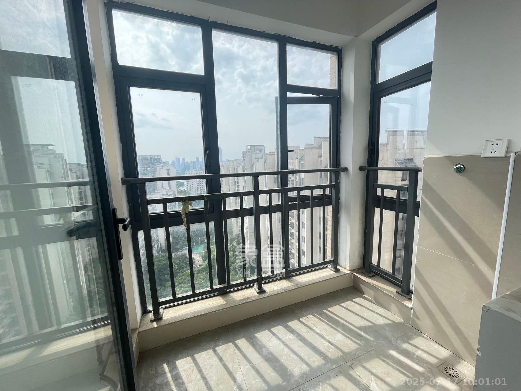 西子湖畔沃府 2室1厅1卫 2500.0元/月 西子湖畔沃府 2室1厅1卫 2500.0元/月室内图