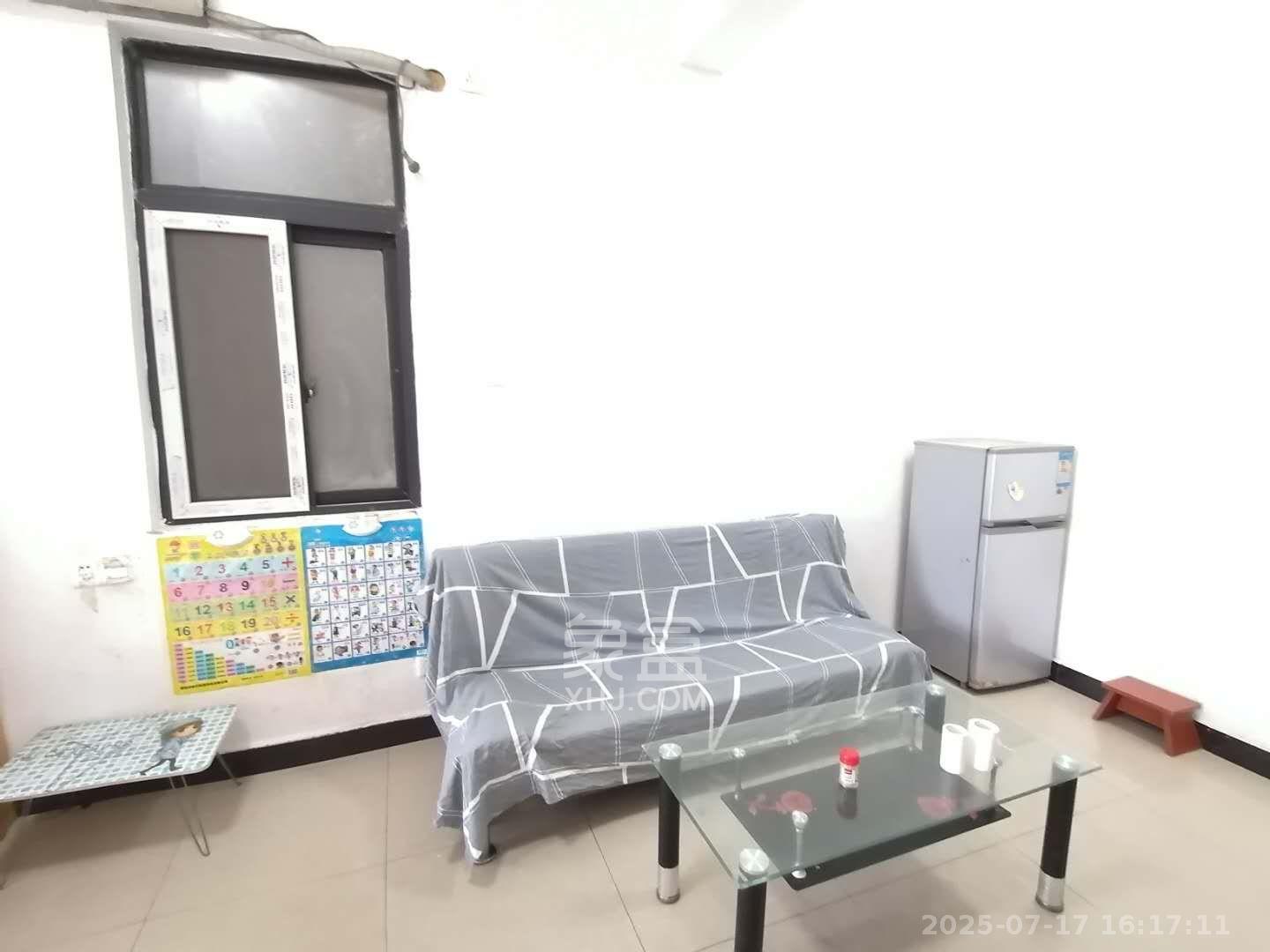 红树湾  1室1厅1卫   1200.00元/月室内图