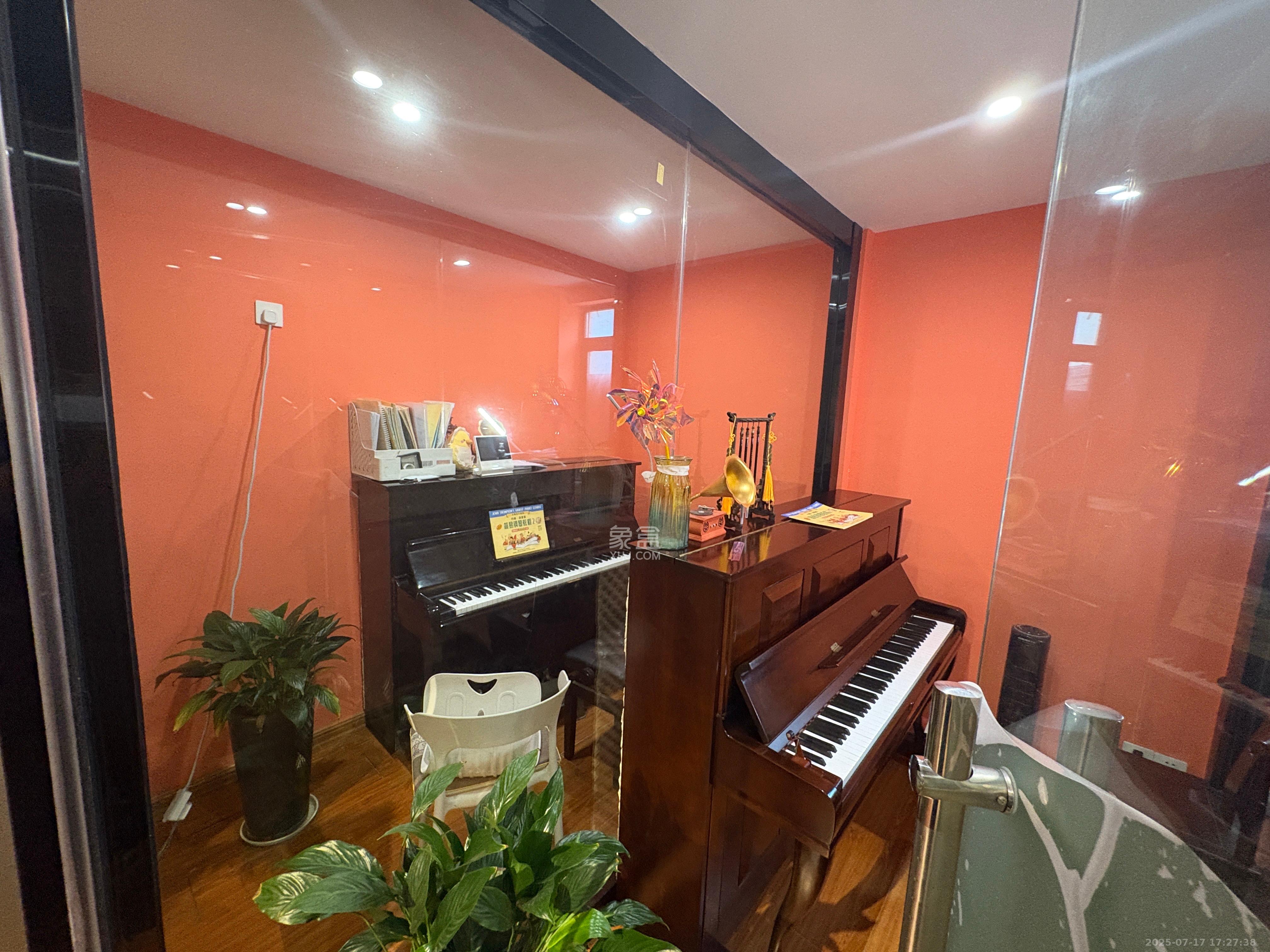 万科金域蓝湾   82.27㎡      10000.0元/月室内图