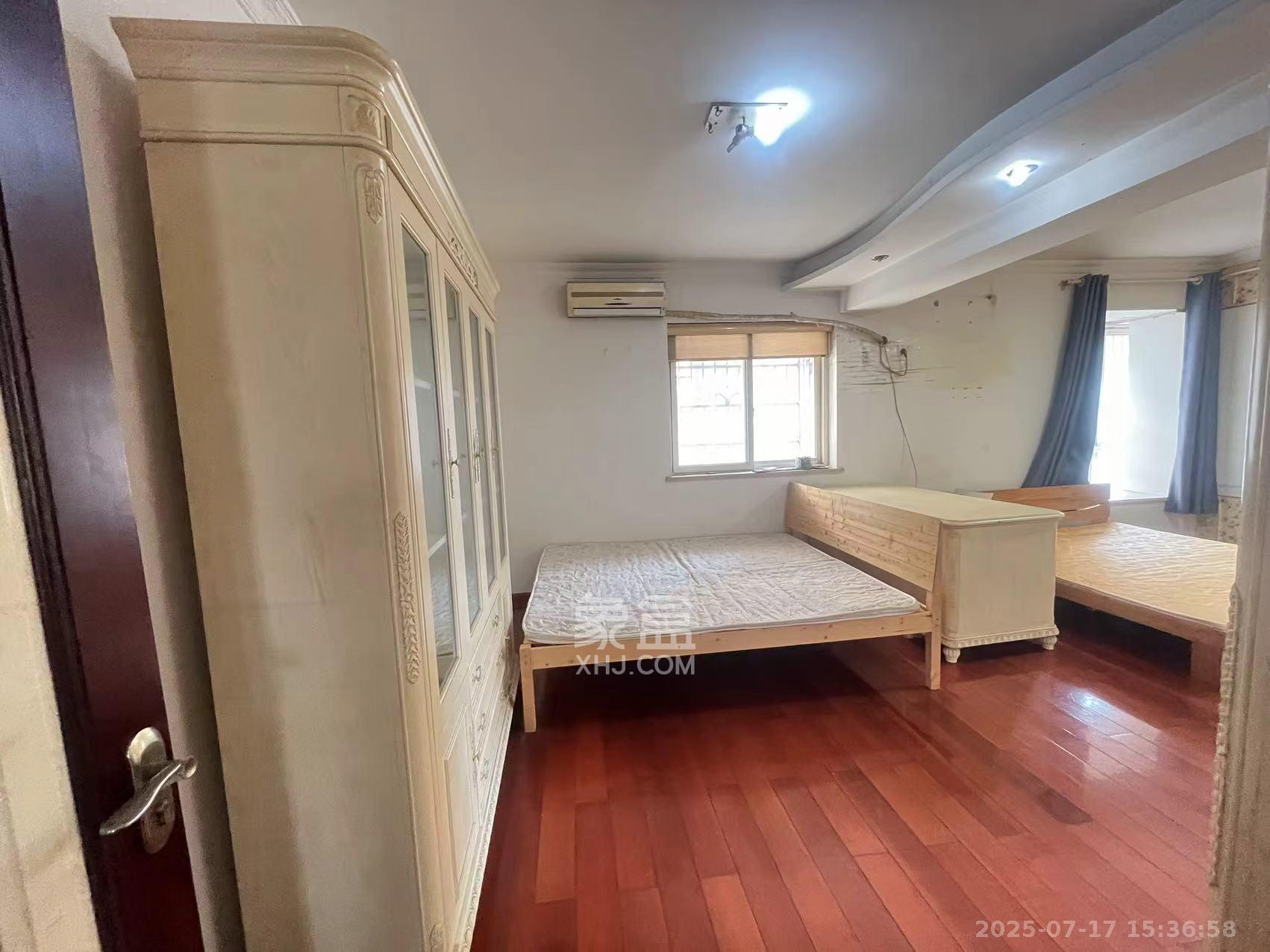 天伦公寓 3室2厅2卫 2300.0元/月 天伦公寓 3室2厅2卫 2300.0元/月室内图