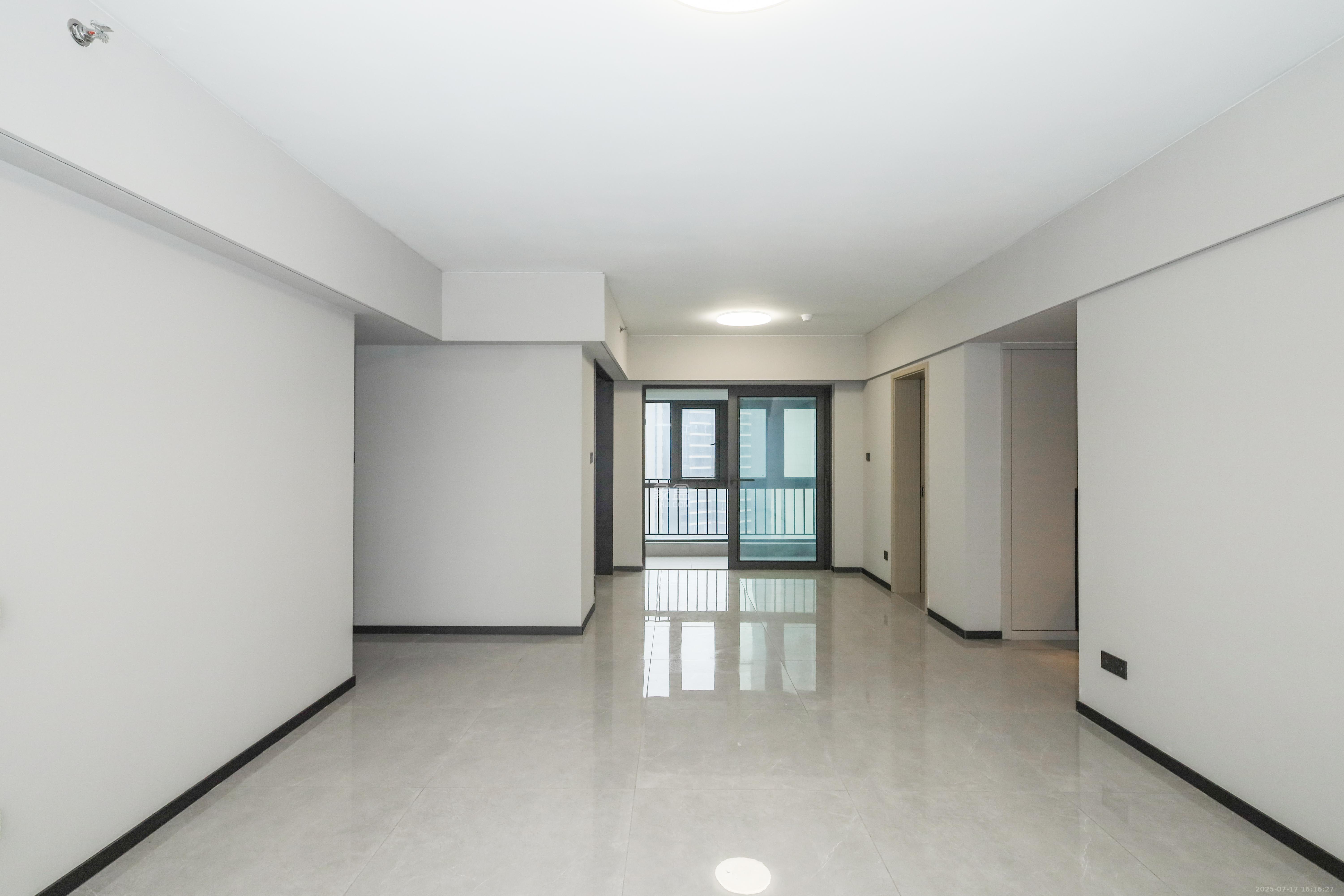 时代梅溪领峰 4室2厅2卫 3200.0元/月 时代梅溪领峰 4室2厅2卫 3200.0元/月室内图