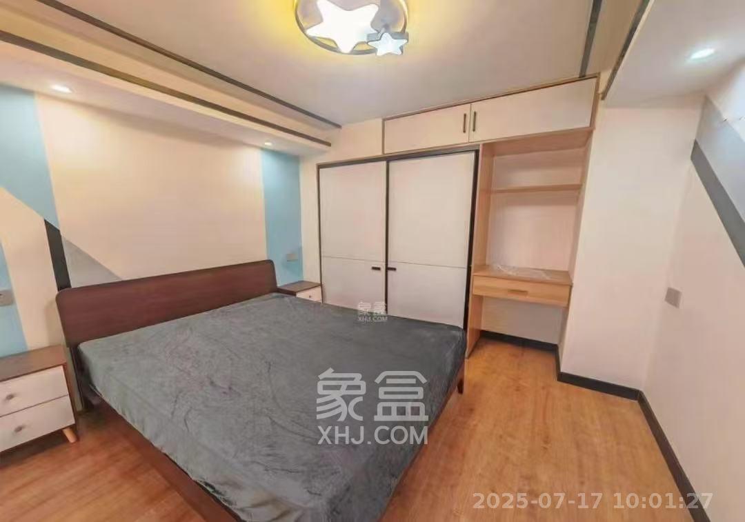 东盈商业广场（华泉城市广场）  2室1厅1卫   2300.00元/月室内图