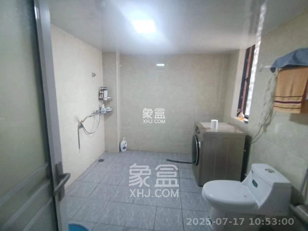 湘水郡(兴旺小爱同学)  5室2厅2卫    2800.0元/月 湘水郡(兴旺小爱同学)  5室2厅2卫    2800.0元/月