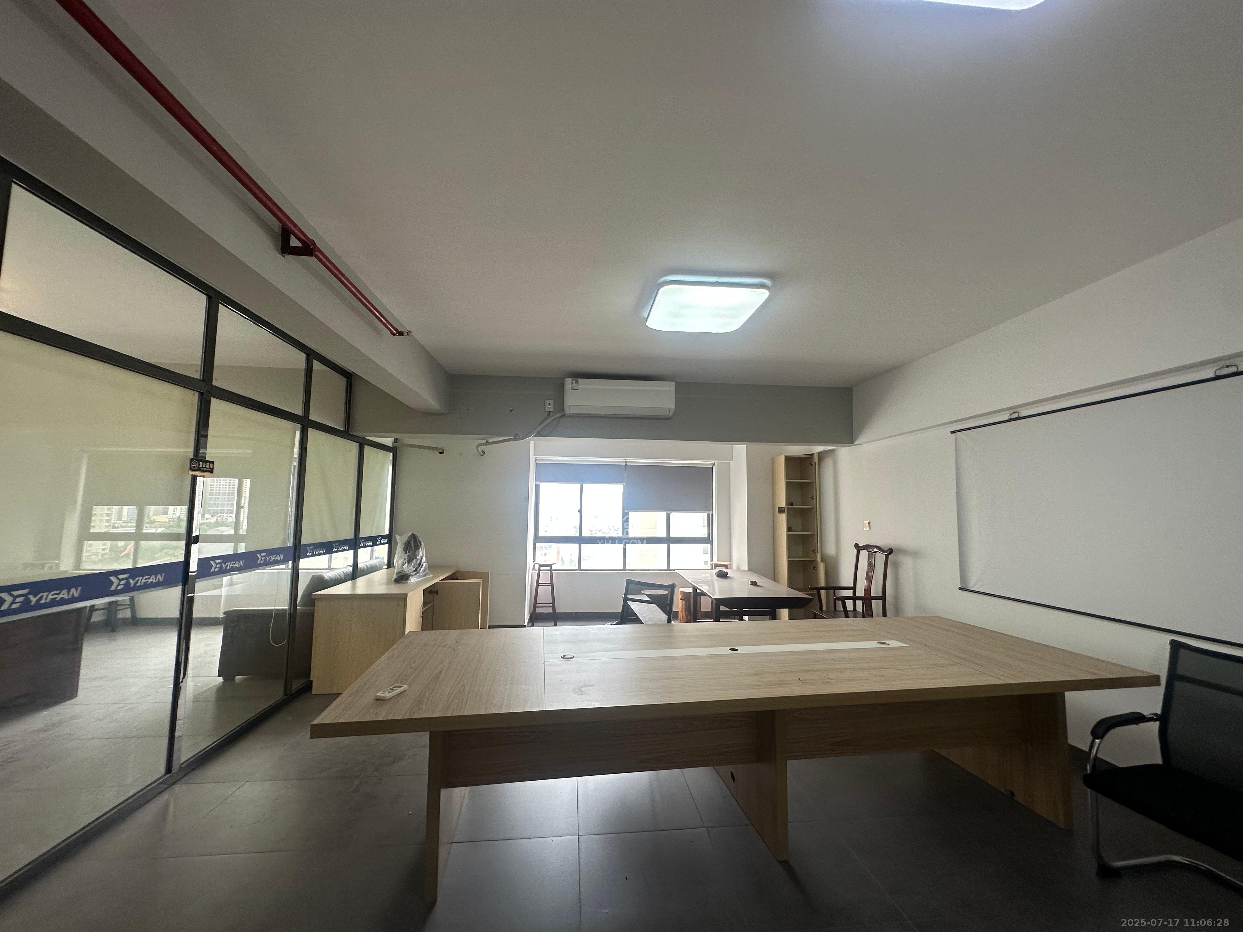 当代滨江MOMA 1室1厅1卫 4000.0元/月 当代滨江MOMA 1室1厅1卫 4000.0元/月室内图