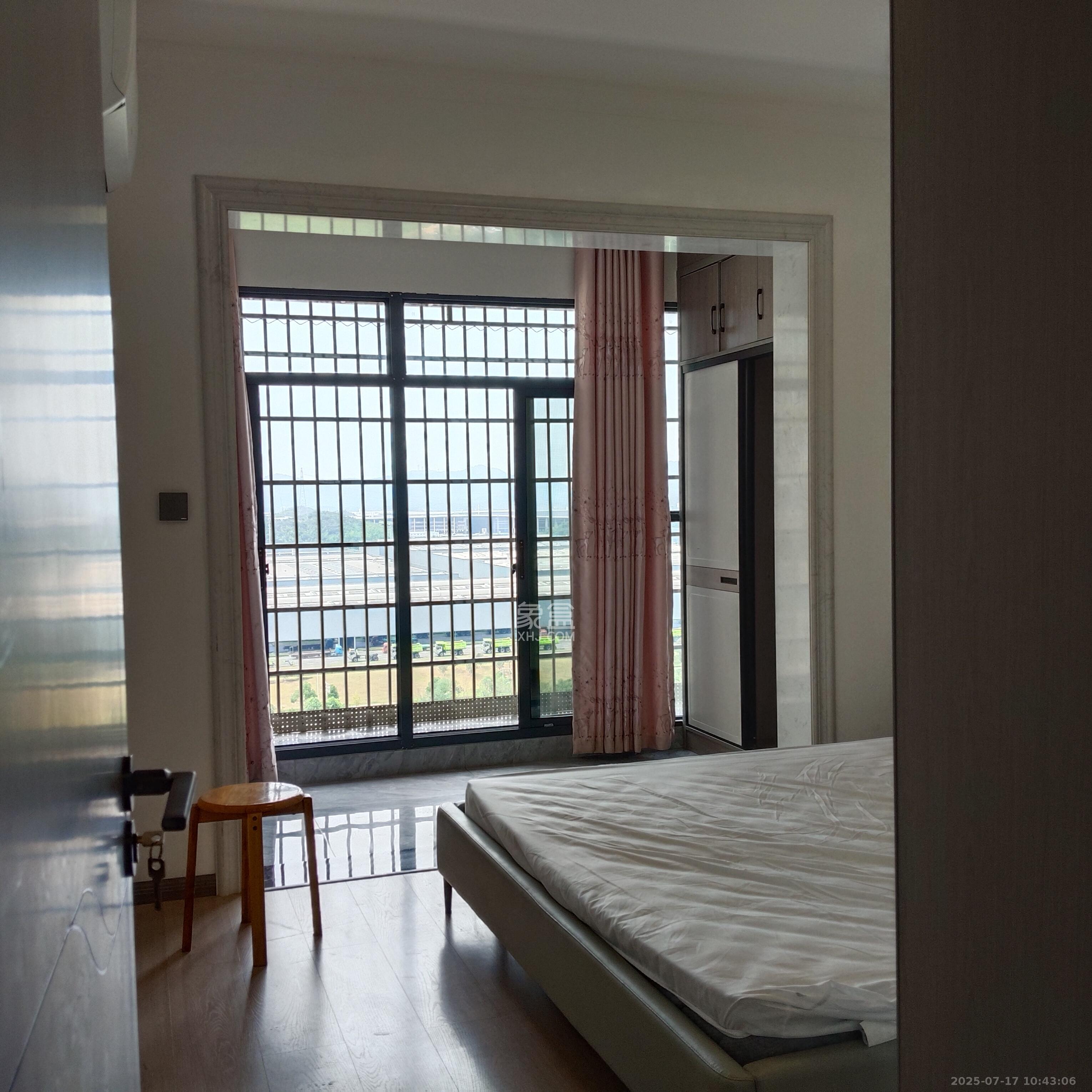 真人桥家园一期 3室2厅2卫 2400.0元/月 真人桥家园一期 3室2厅2卫 2400.0元/月室内图