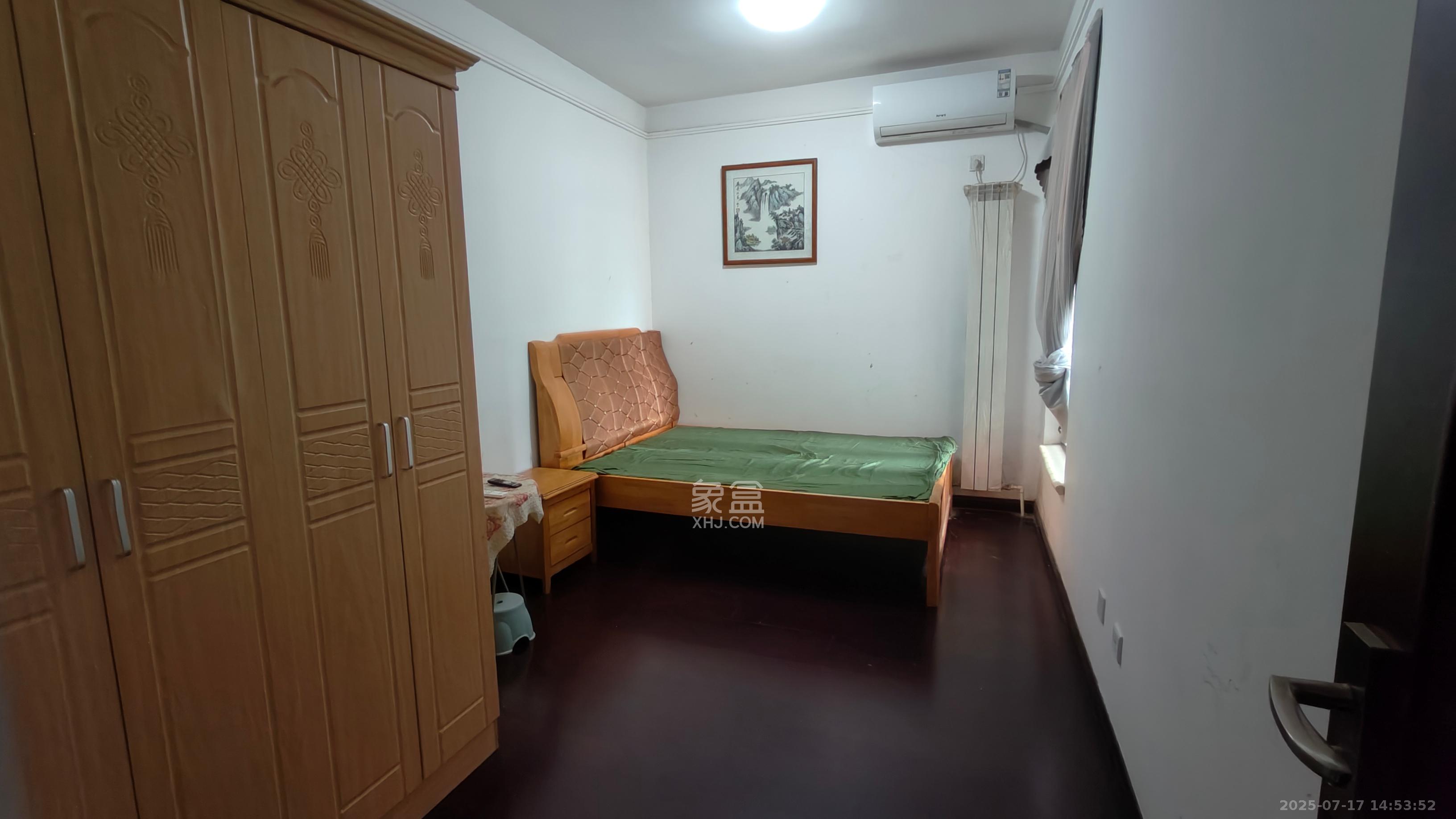 中海国际二期  3室2厅1卫    2100.0元/月 中海国际二期  3室2厅1卫    2100.0元/月室内图