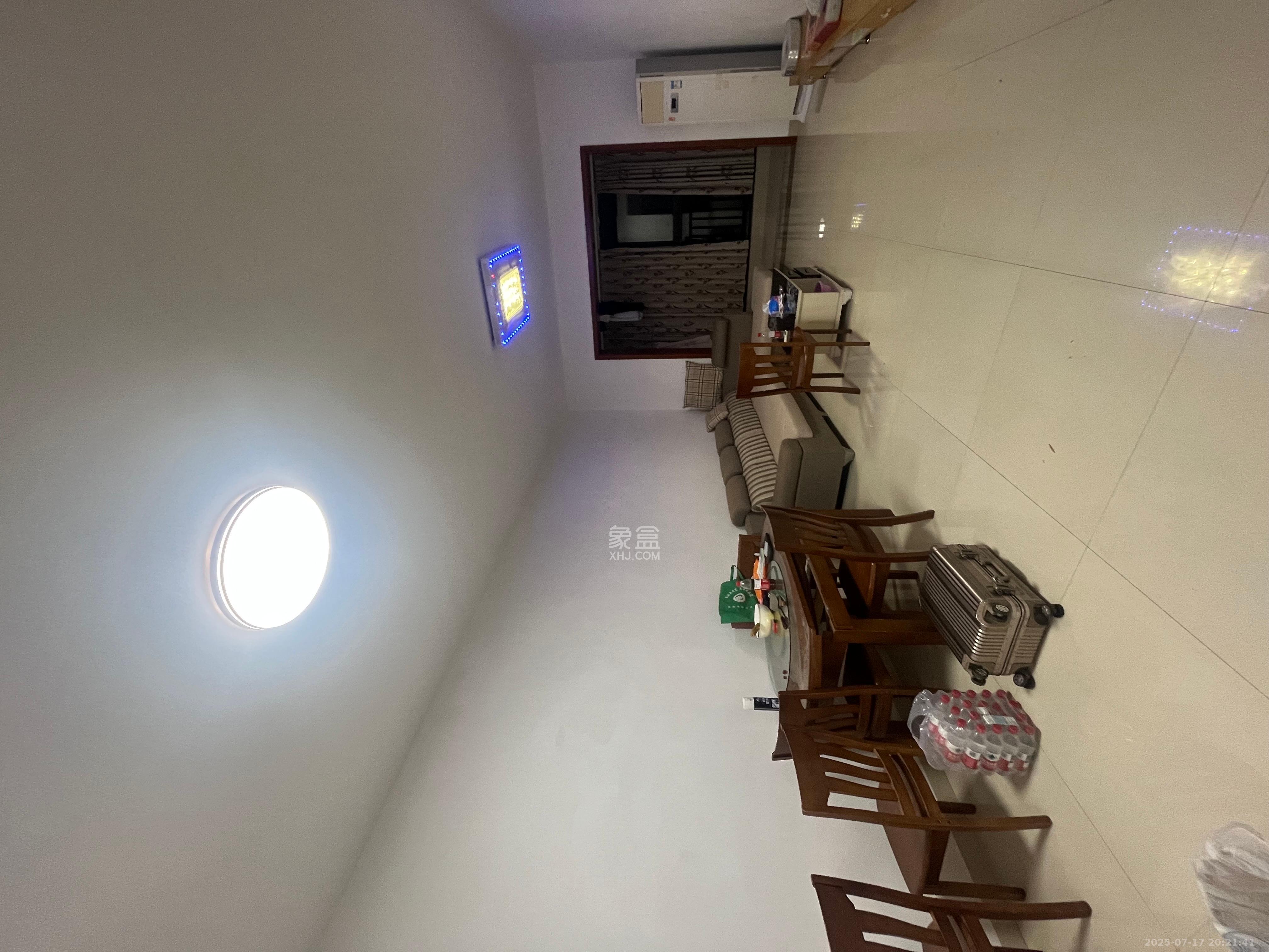 星城荣域  2室2厅2卫   2700.00元/月室内图