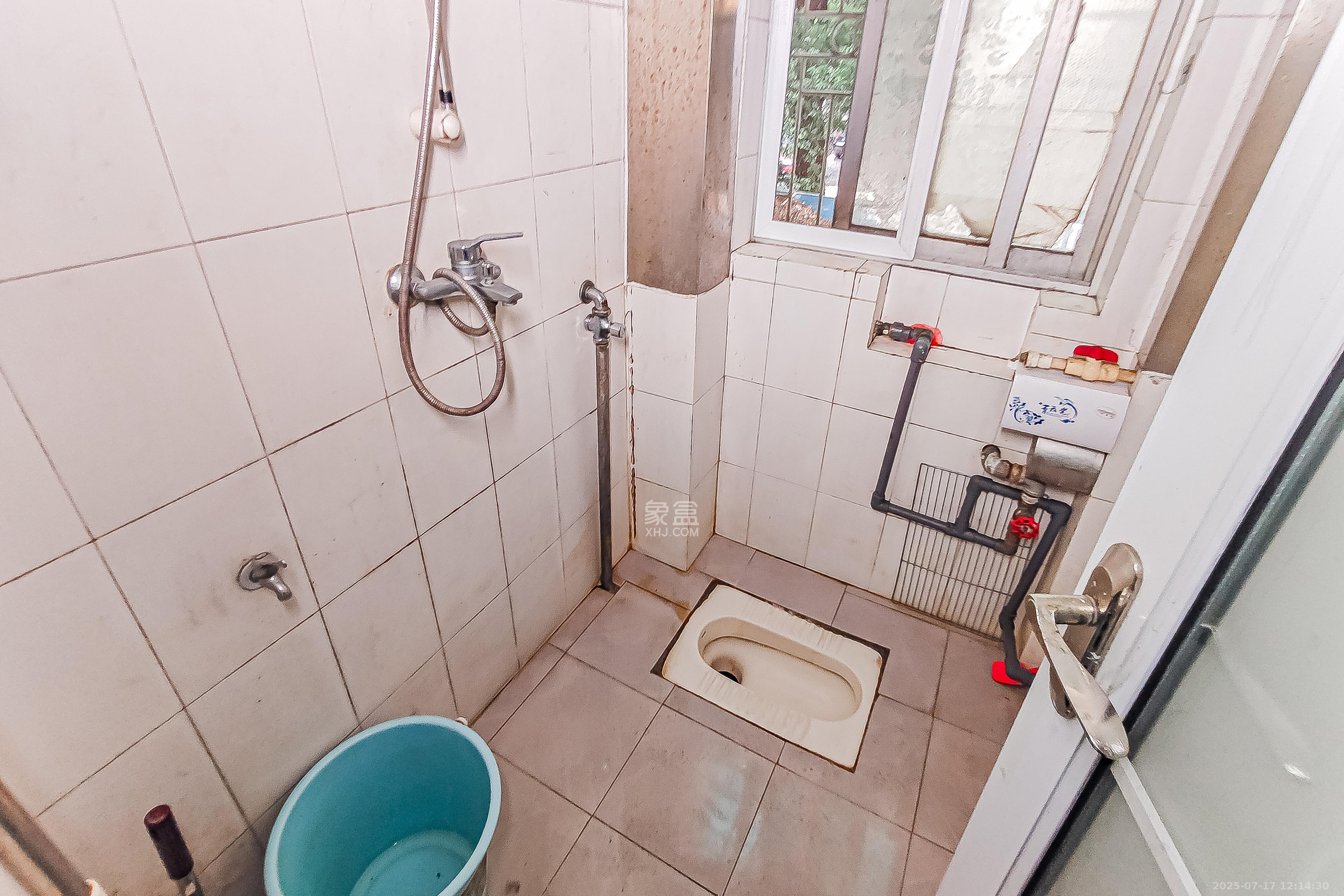 金泰小区  2室2厅2卫    80.0万 金泰小区  2室2厅2卫    80.0万卫生间