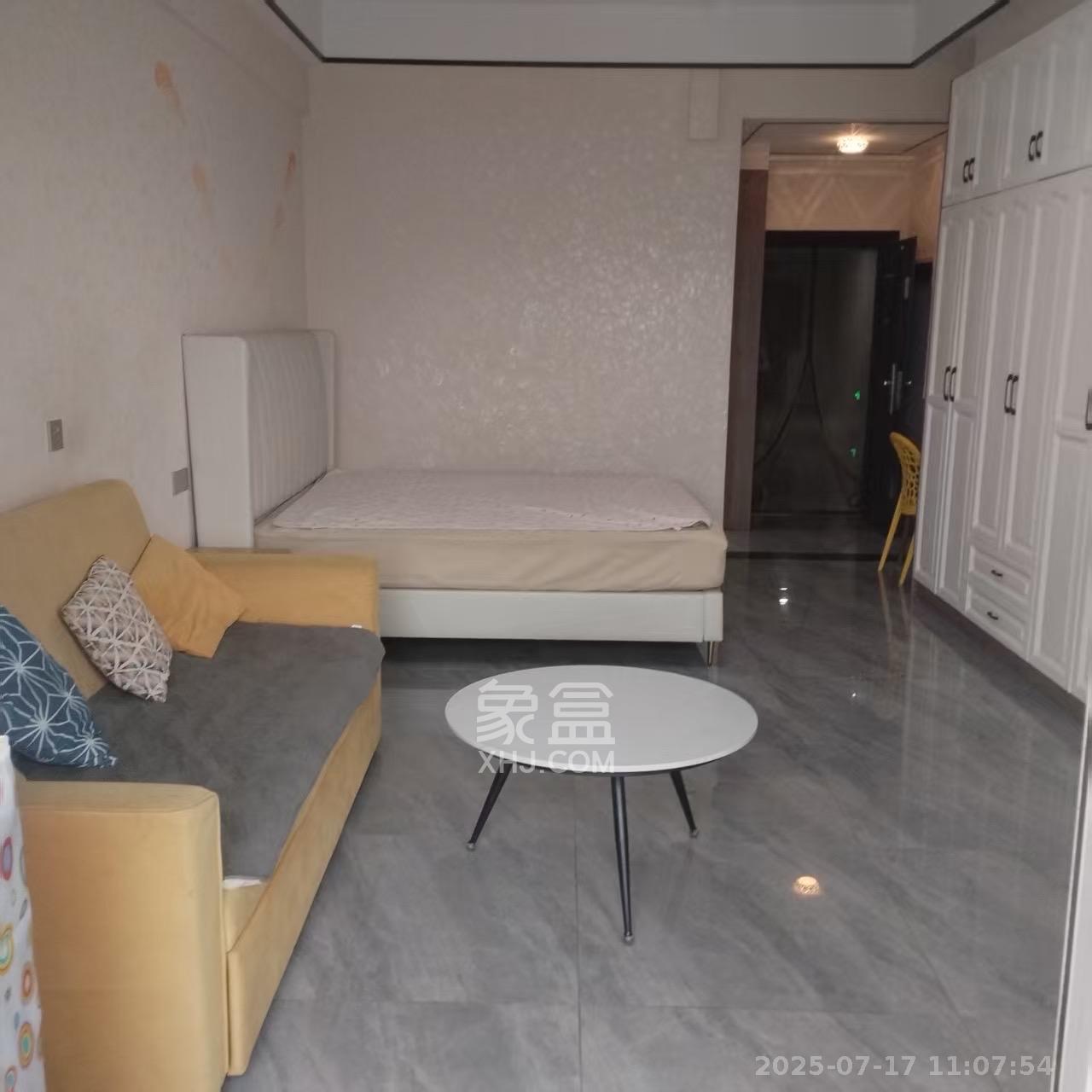 江南华府  1室1厅1卫   1850.00元/月室内图