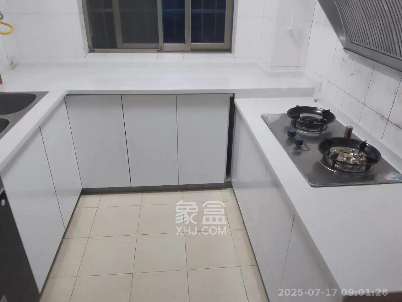 东南明苑 3室2厅2卫 2400.0元/月 东南明苑 3室2厅2卫 2400.0元/月室内图