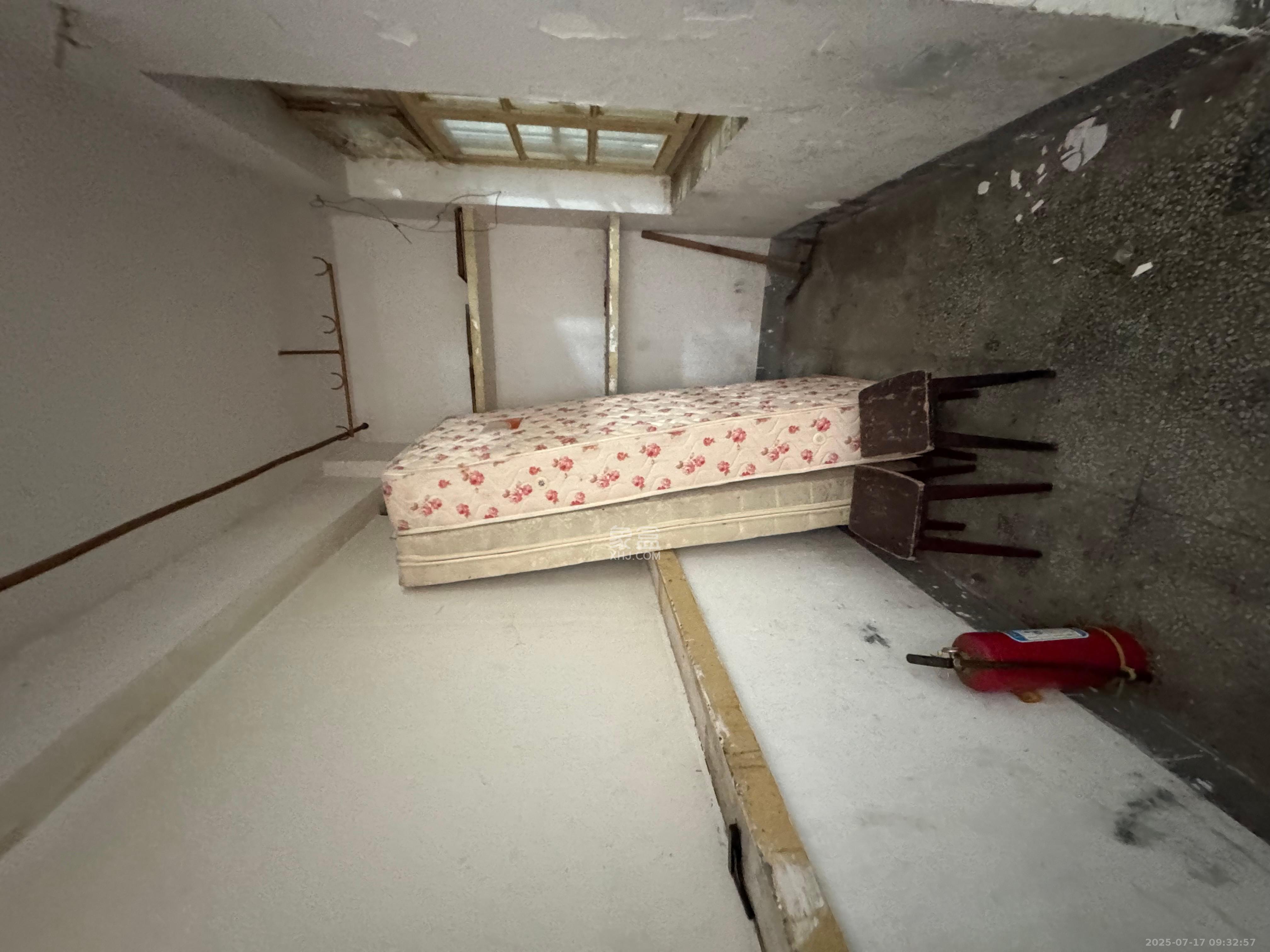 向韶村  2室1厅1卫    1800.0元/月 向韶村  2室1厅1卫    1800.0元/月室内图