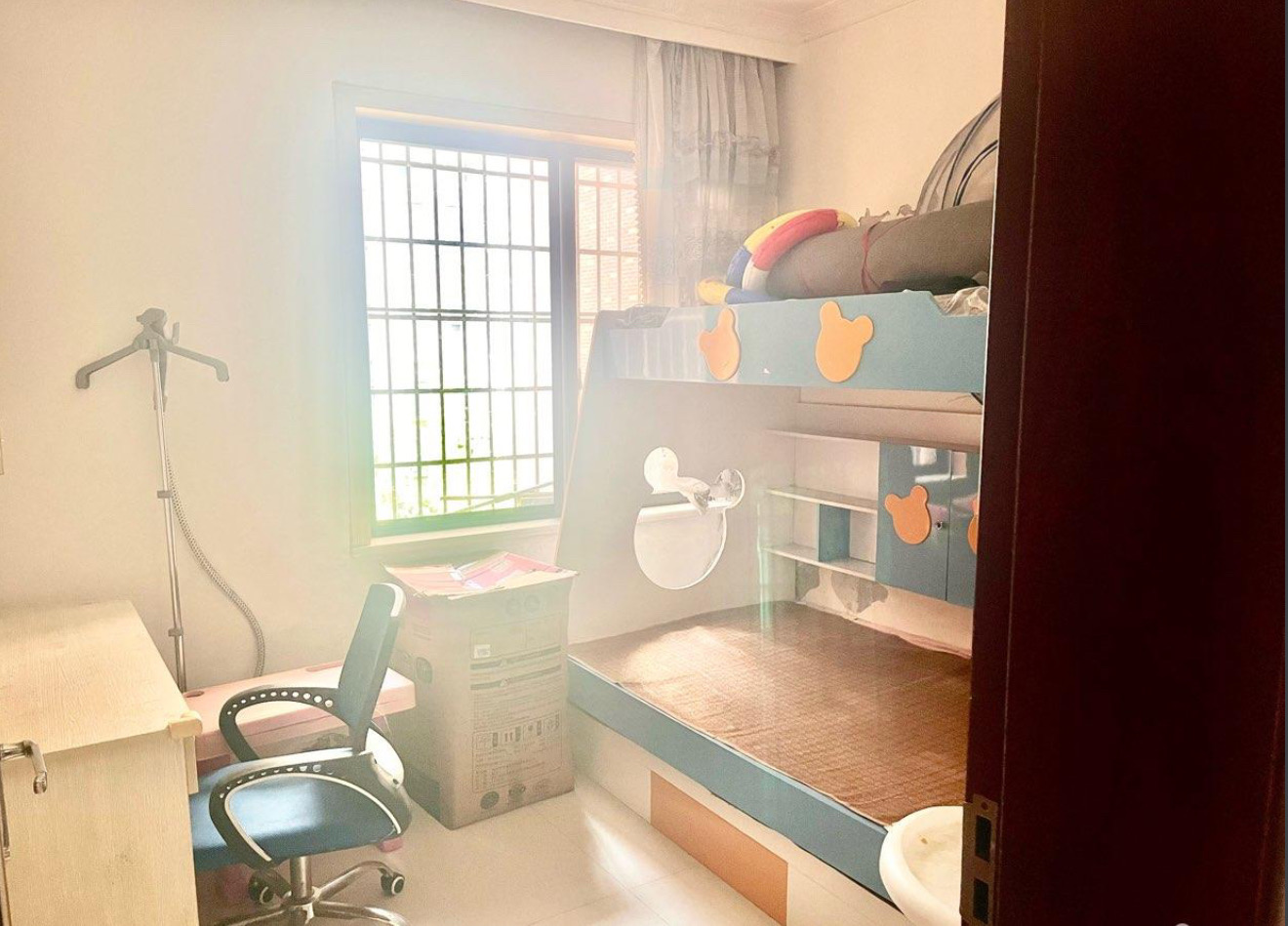 生态丽景  3室2厅2卫   1500.00元/月室内图