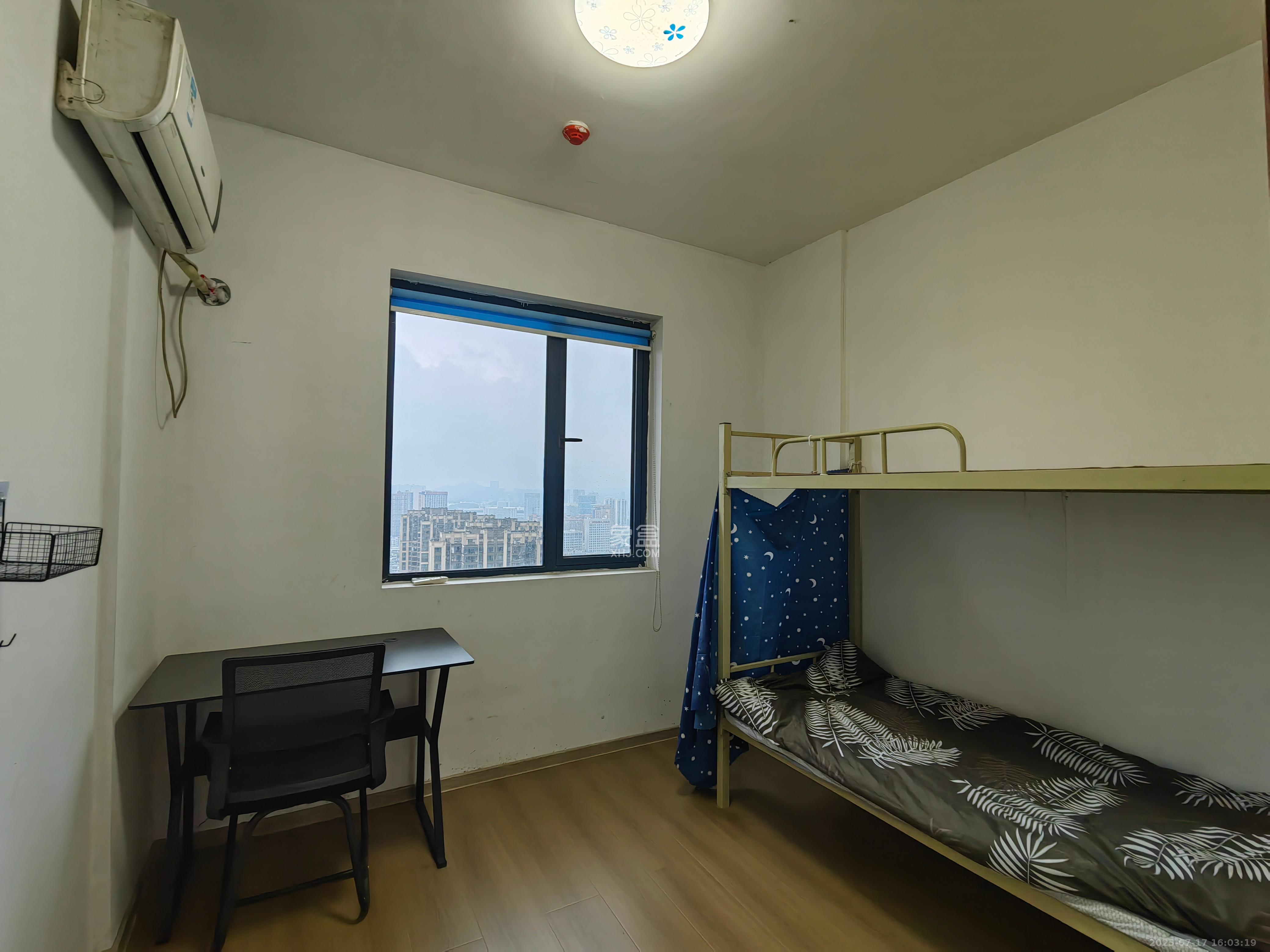 中建梅溪湖中心  4室2厅2卫   3000.00元/月室内图