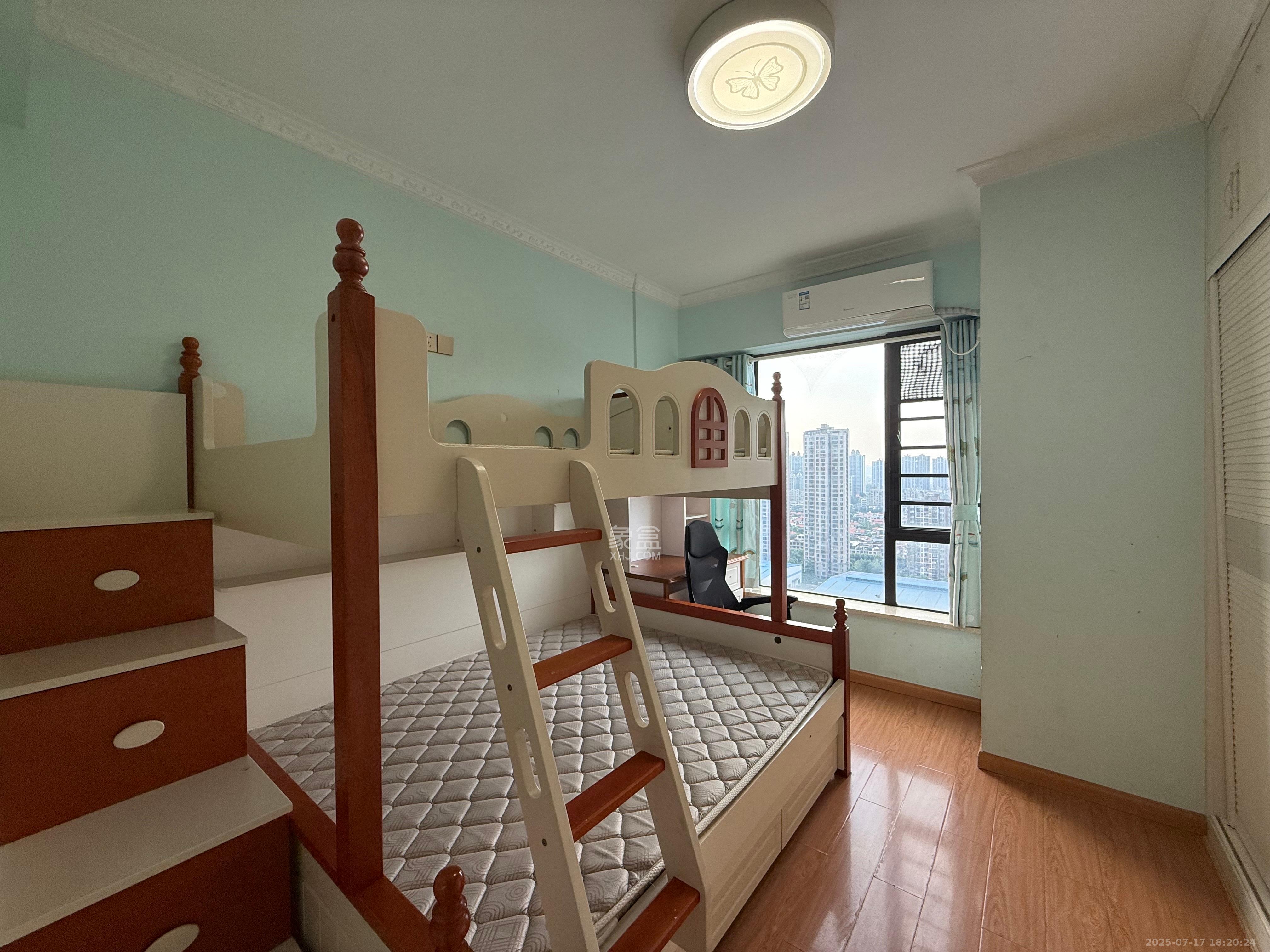 润和又一城 1室0厅0卫 2500.0元/月 润和又一城 1室0厅0卫 2500.0元/月室内图