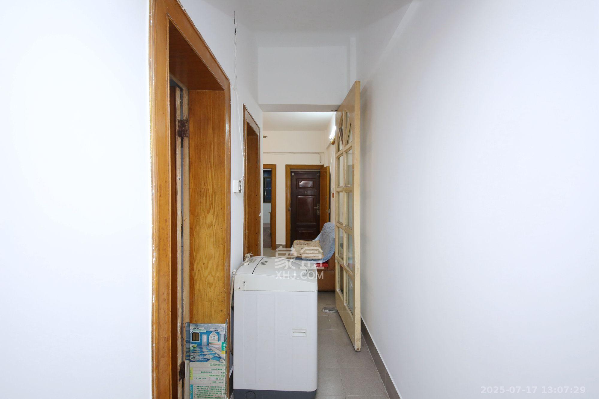 通泰街商居楼  2室1厅1卫   1500.00元/月室内图