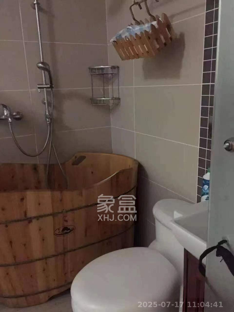 城南郡  3室2厅1卫   3100.00元/月室内图
