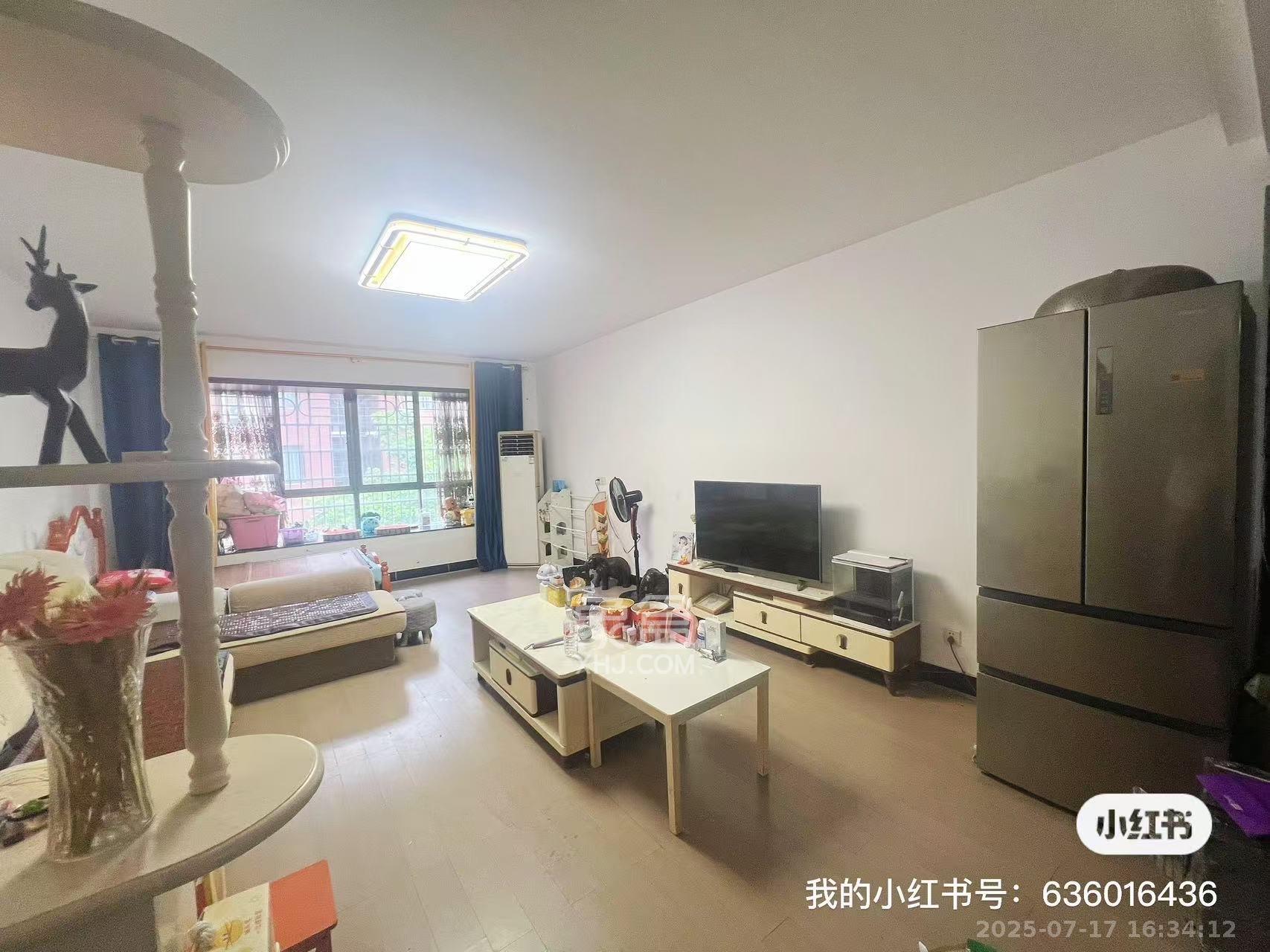 莲湖汽配城  2室2厅1卫   2100.00元/月室内图