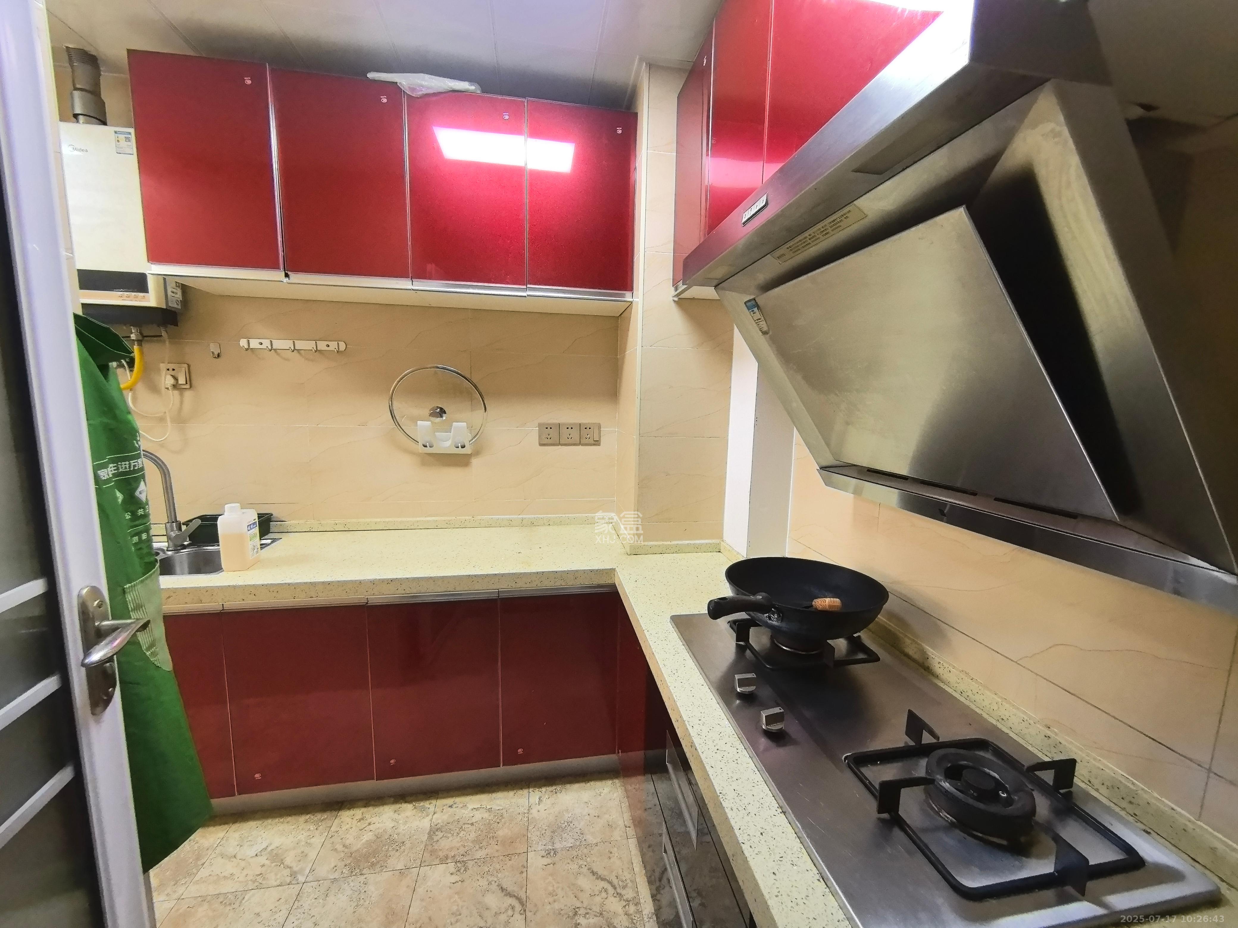 万国城(当代满庭春MOMA)三期  2室2厅1卫    2200.0元/月 万国城(当代满庭春MOMA)三期  2室2厅1卫    2200.0元/月室内图