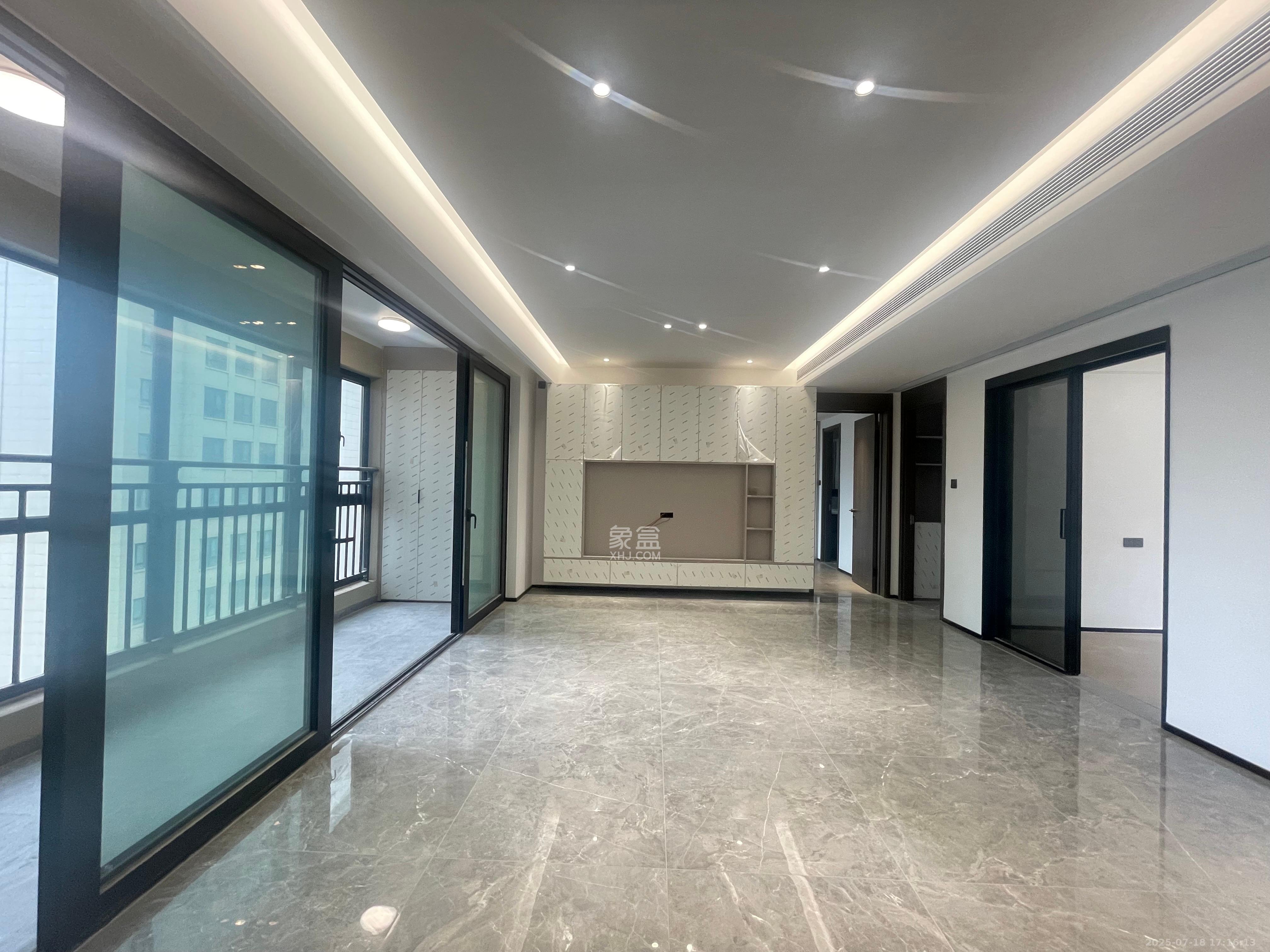 万科滨河道 4室2厅2卫 3000.0元/月 万科滨河道 4室2厅2卫 3000.0元/月室内图