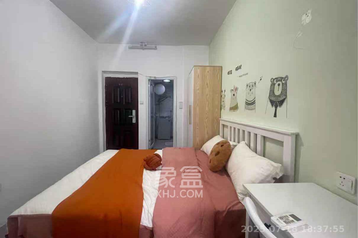 北辰三角洲C2区 3室2厅2卫 155.0万 北辰三角洲C2区 3室2厅2卫 155.0万卧室