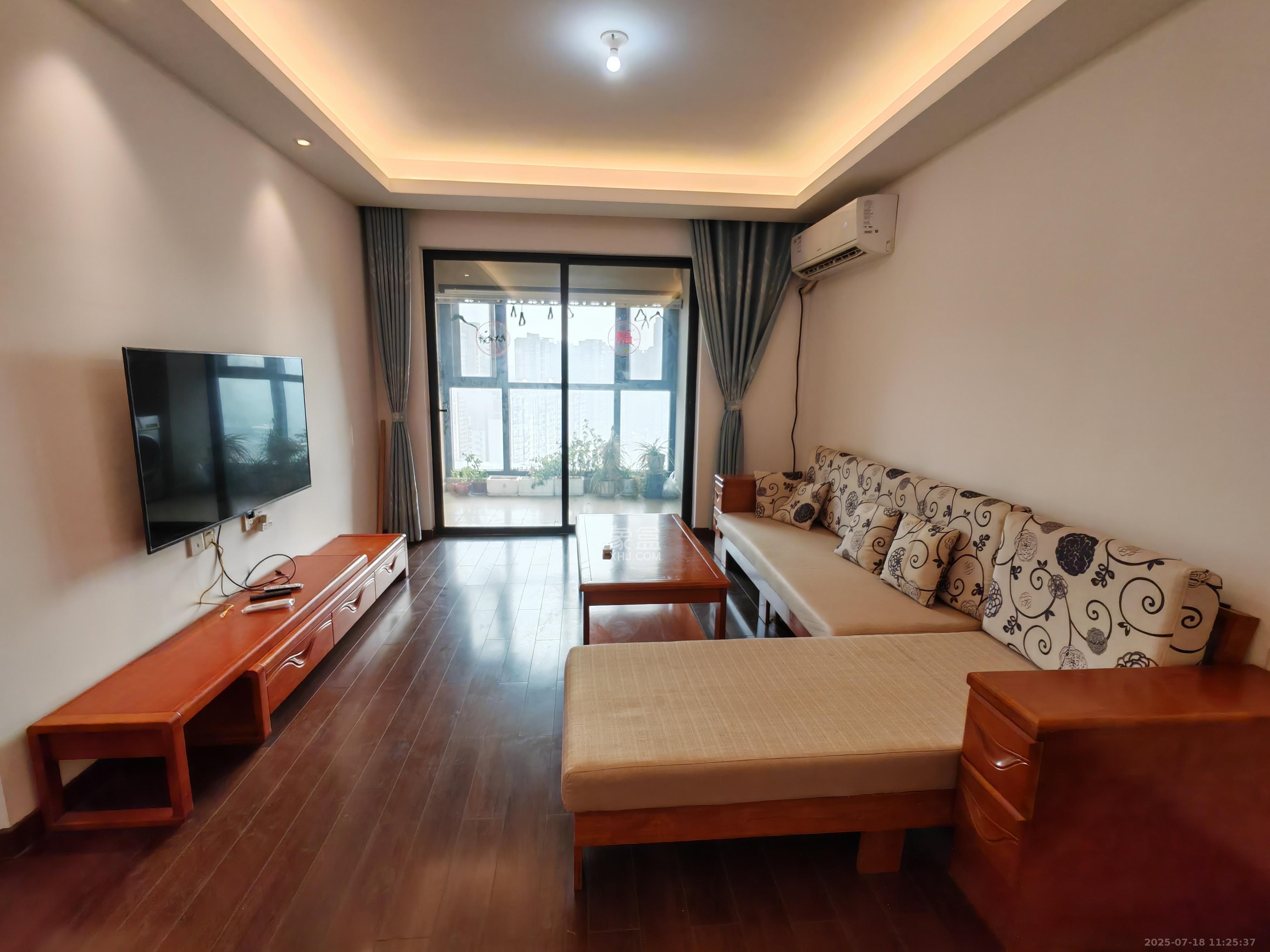 万科里金域国际 3室2厅2卫 3500.0元/月 万科里金域国际 3室2厅2卫 3500.0元/月室内图