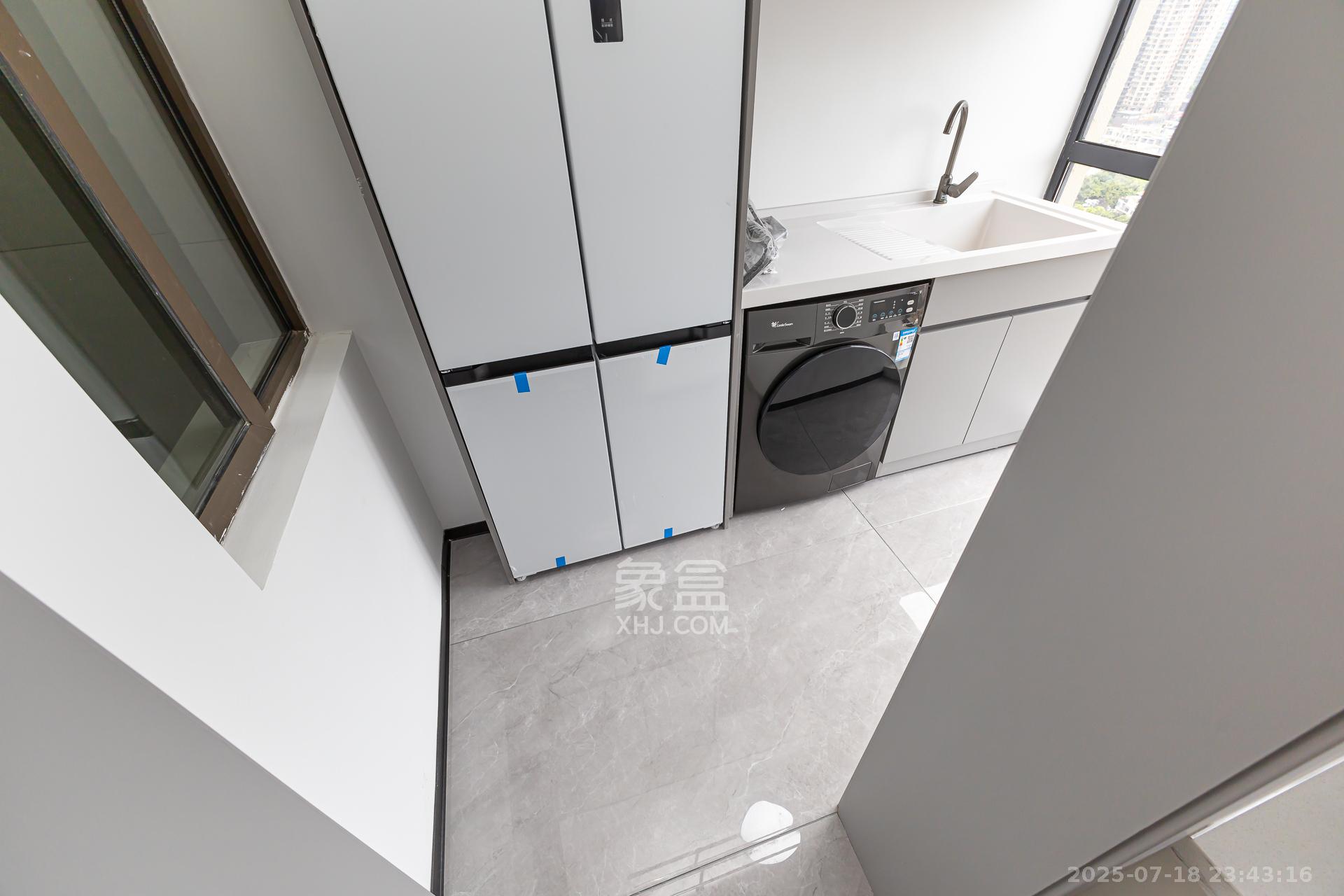 长高圆梦佳苑 3室2厅2卫 96.8万 长高圆梦佳苑 3室2厅2卫 96.8万阳台