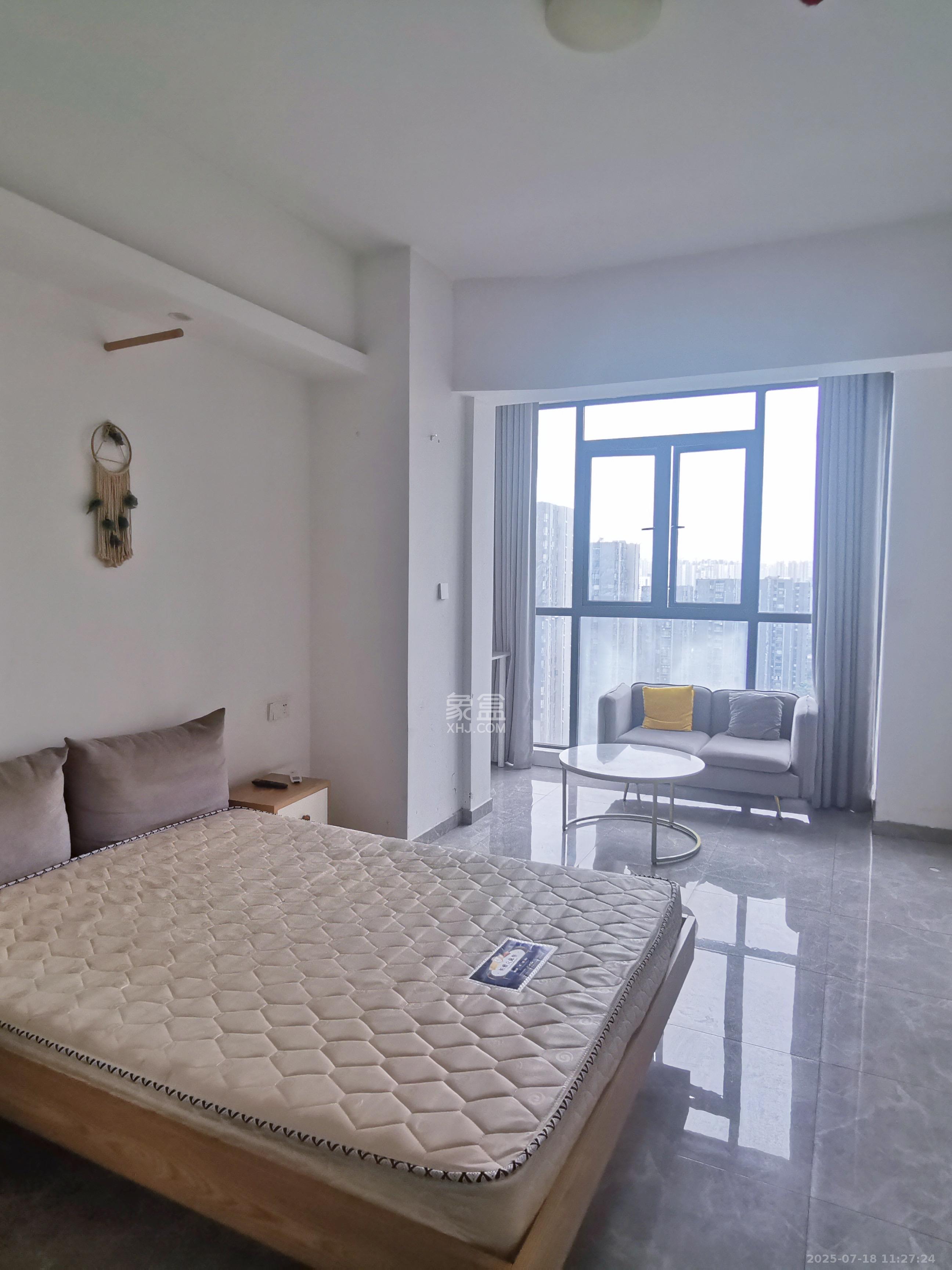 明大佳园 1室1厅1卫 1600.0元/月 明大佳园 1室1厅1卫 1600.0元/月室内图