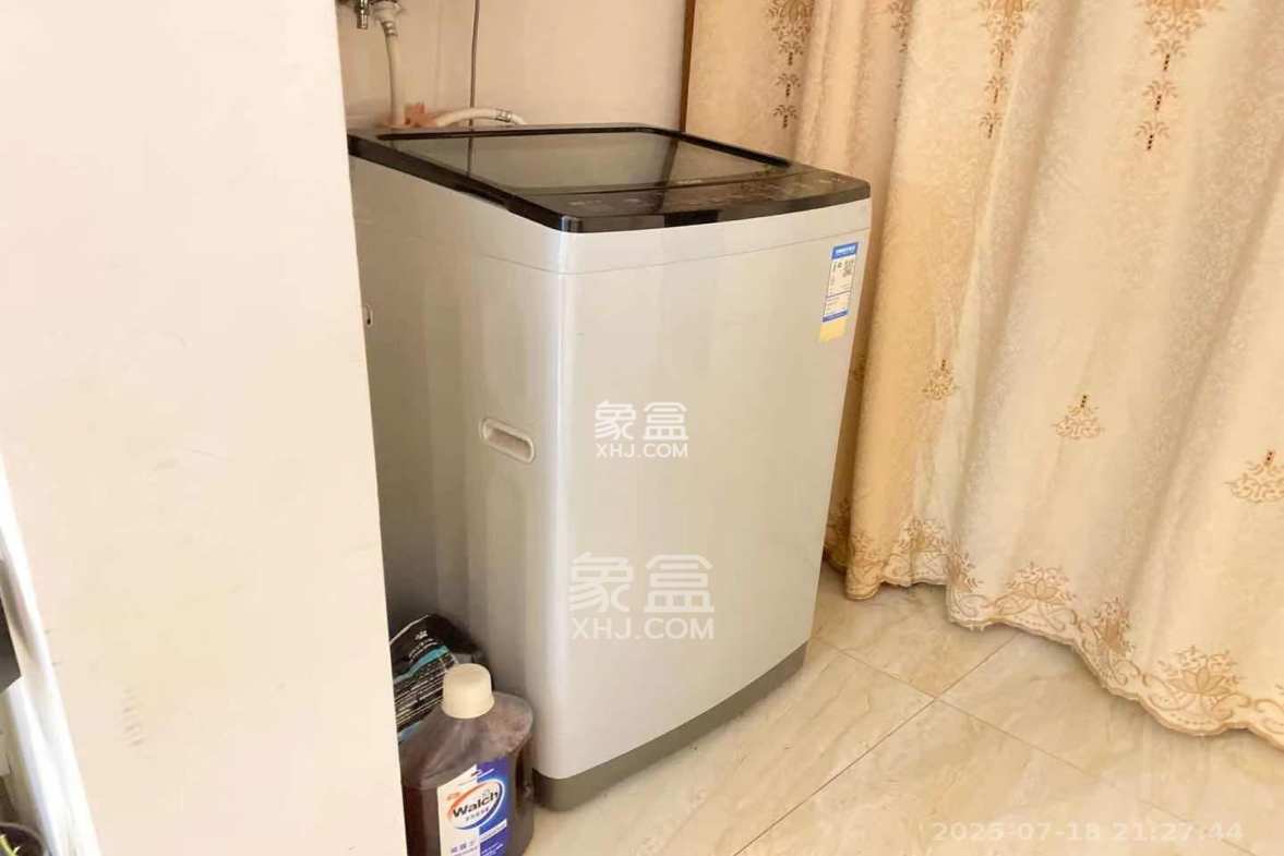 叠彩兰亭 3室1厅1卫 2200.0元/月 叠彩兰亭 3室1厅1卫 2200.0元/月室内图