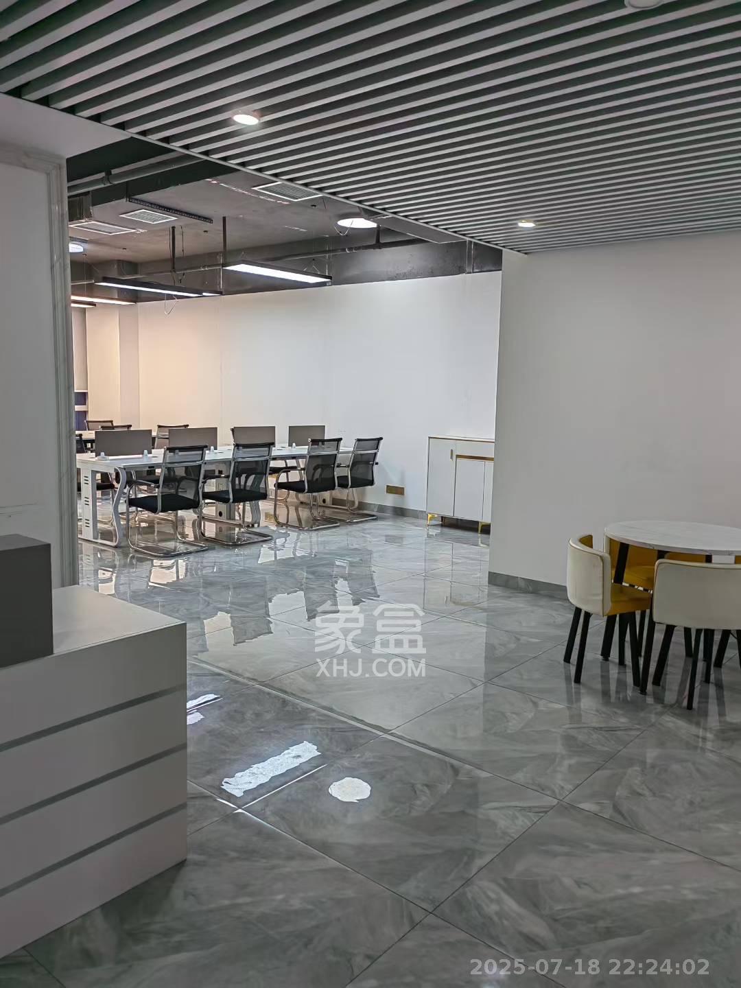 宇成朝阳广场 3室1厅0卫 5800.0元/月 宇成朝阳广场 3室1厅0卫 5800.0元/月室内图