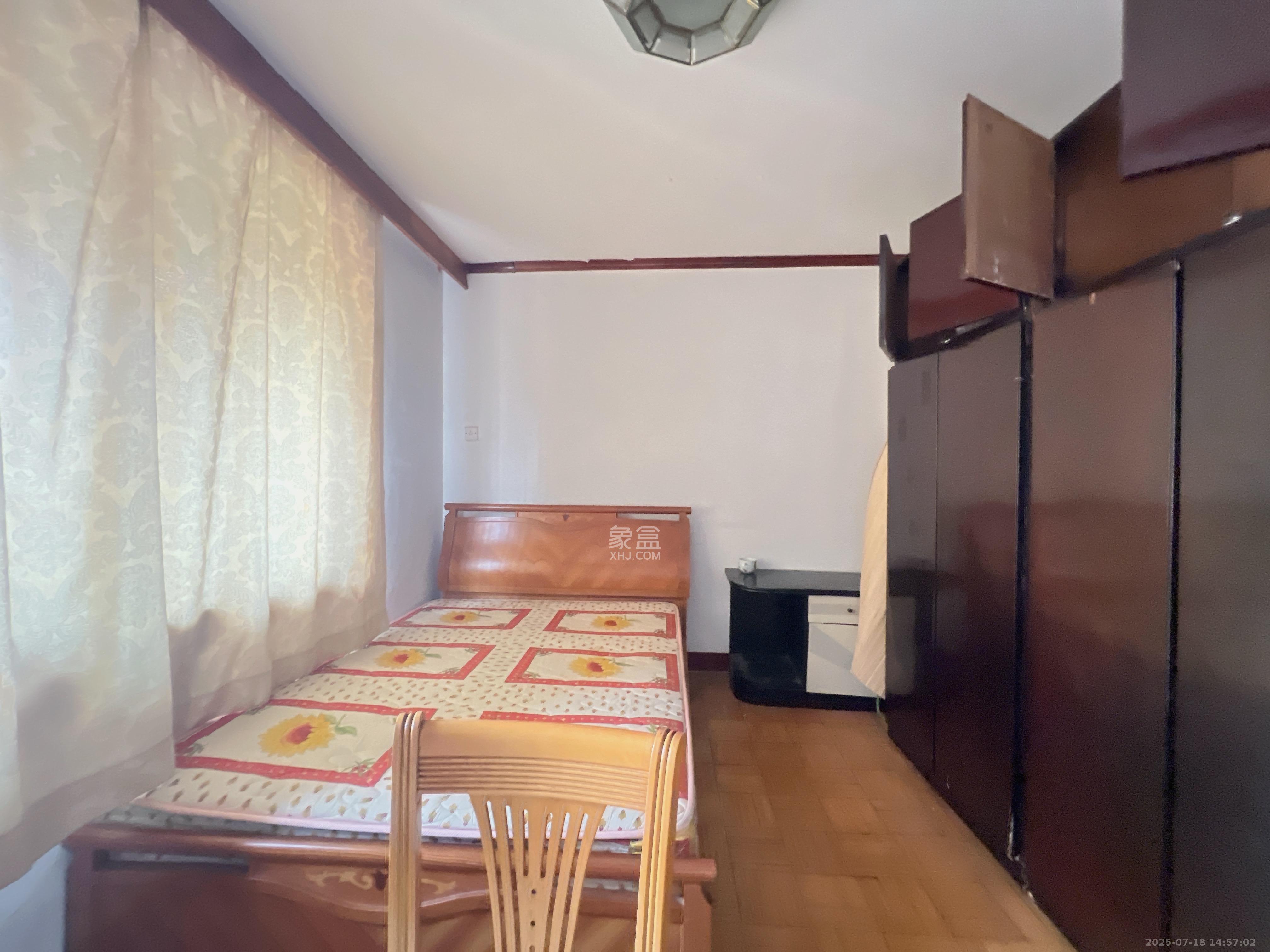 便河边社区  2室2厅1卫    1600.0元/月室内图