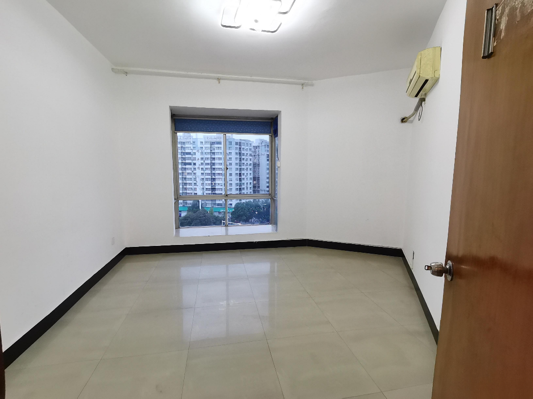 百益大厦 4室2厅2卫 58.8万 百益大厦 4室2厅2卫 58.8万室内图