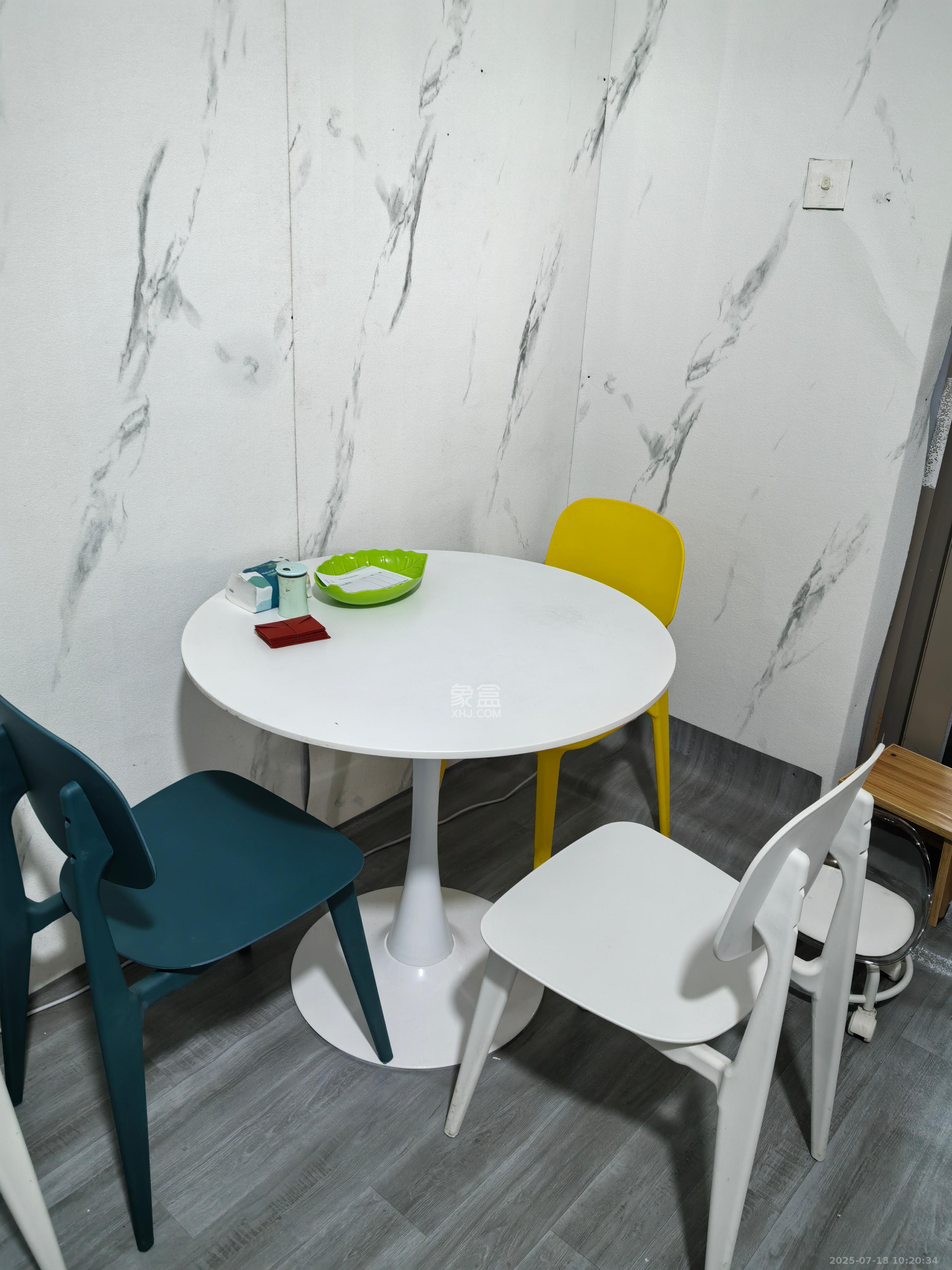 怡海星城 2室2厅2卫 1000.0元/月 怡海星城 2室2厅2卫 1000.0元/月室内图