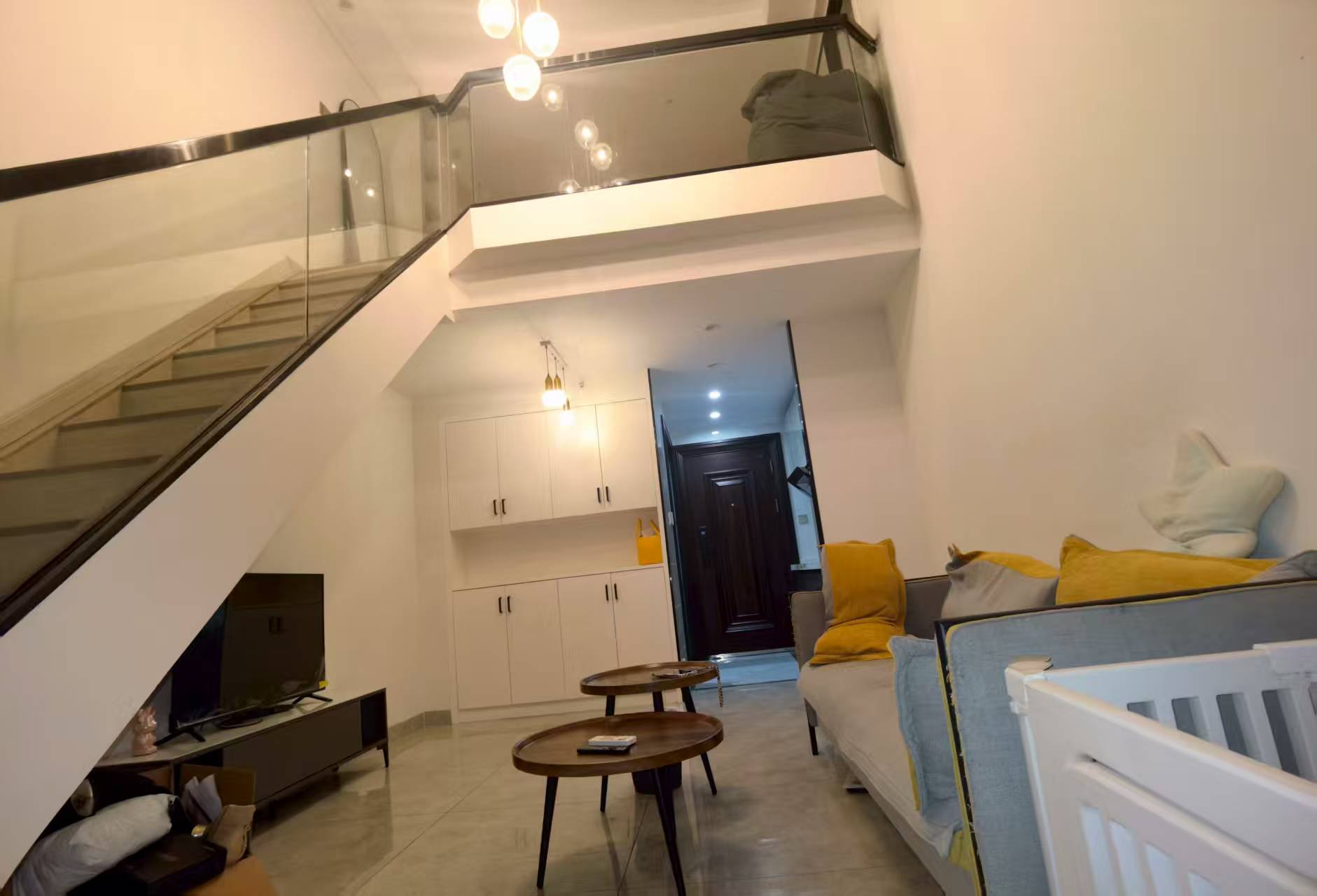 金钟时代城 1室1厅1卫 1800.0元/月 金钟时代城 1室1厅1卫 1800.0元/月室内图