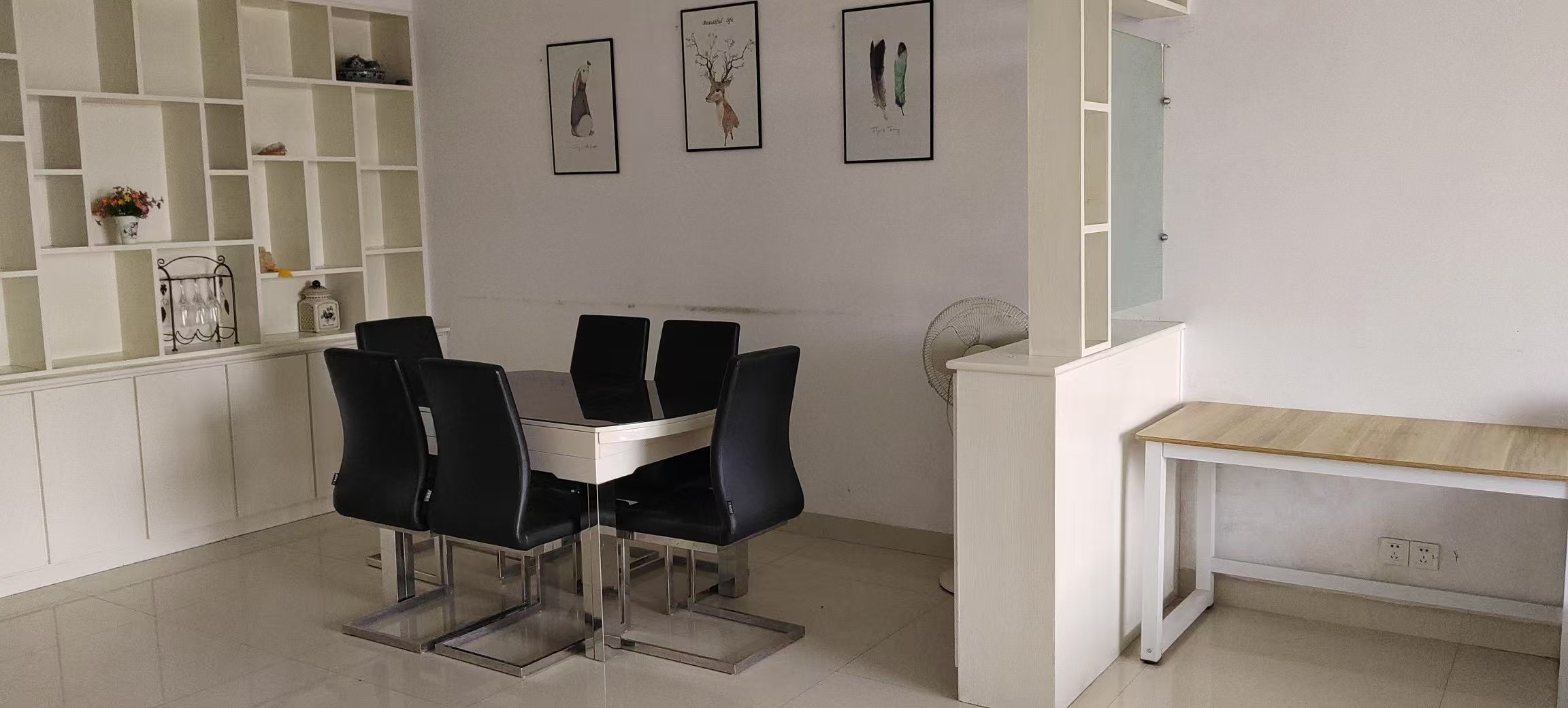 台家塅社区 3室2厅2卫 1280.0元/月 台家塅社区 3室2厅2卫 1280.0元/月室内图