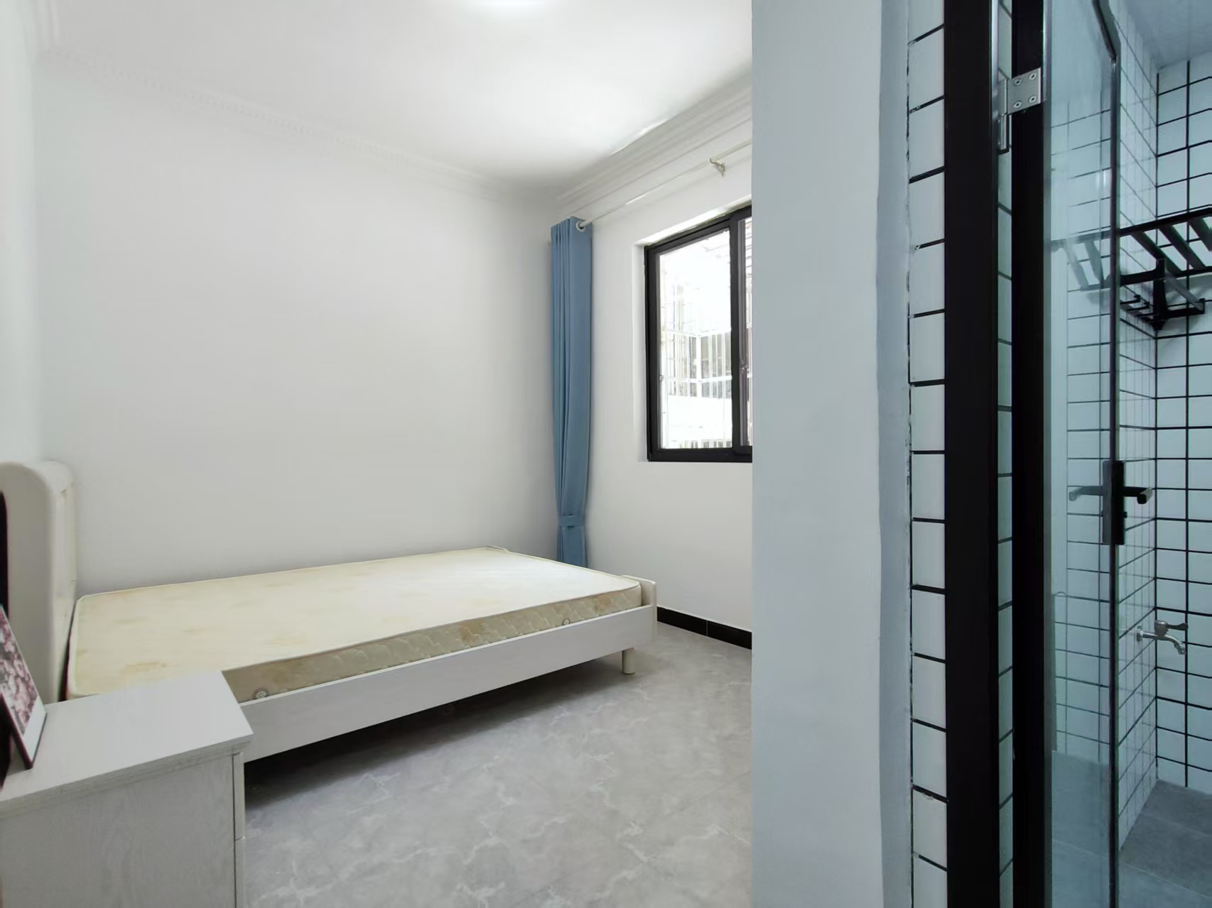 国贸省建行宿舍 3室2厅2卫 1400.0元/月 国贸省建行宿舍 3室2厅2卫 1400.0元/月室内图