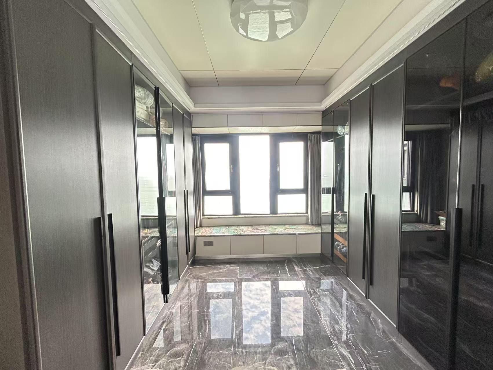 保利中央海岸四期(淳境、淳域) 4室2厅2卫 23000.0元/月 保利中央海岸四期(淳境、淳域) 4室2厅2卫 23000.0元/月室内图