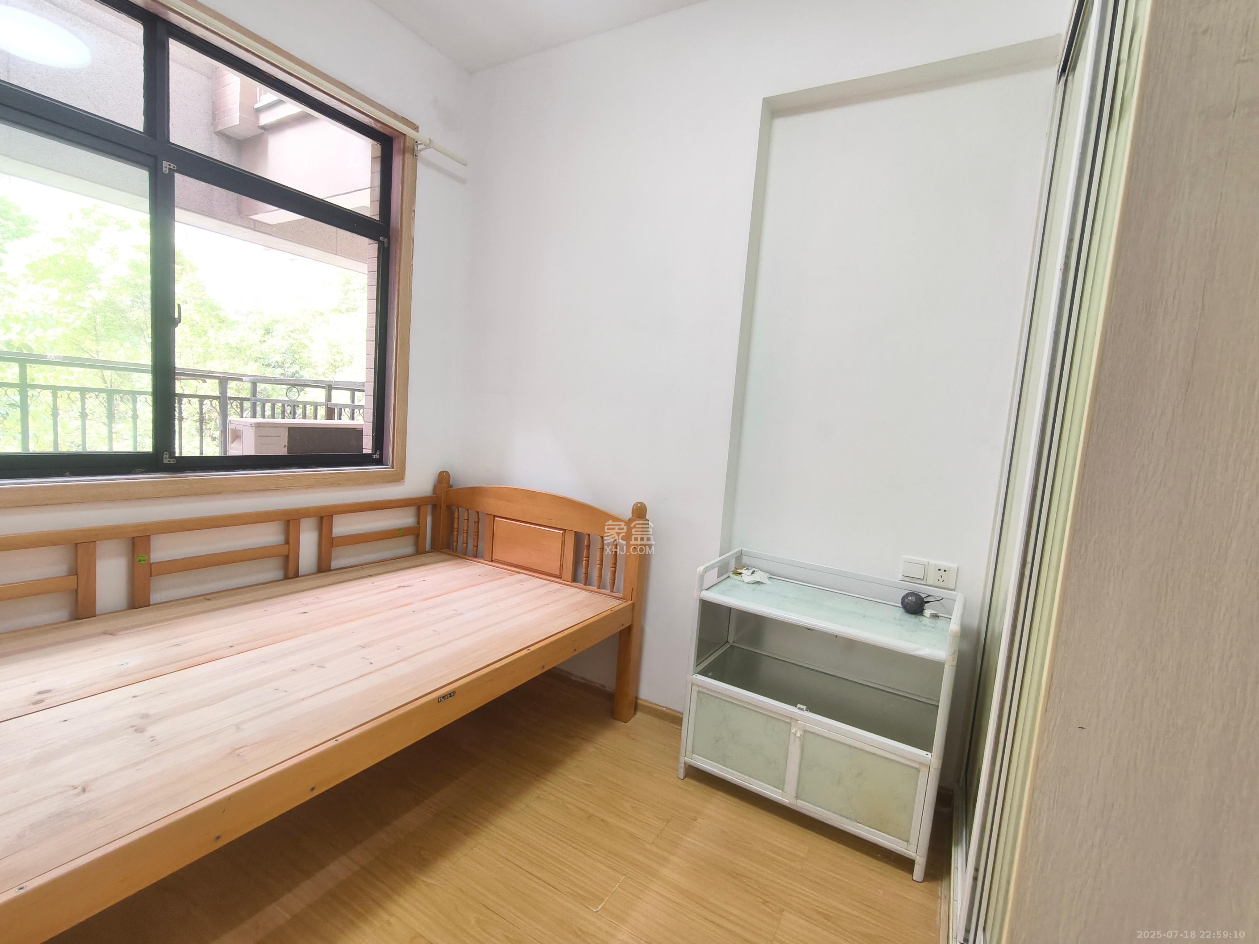 康桥长郡  2室2厅1卫   1500.00元/月室内图